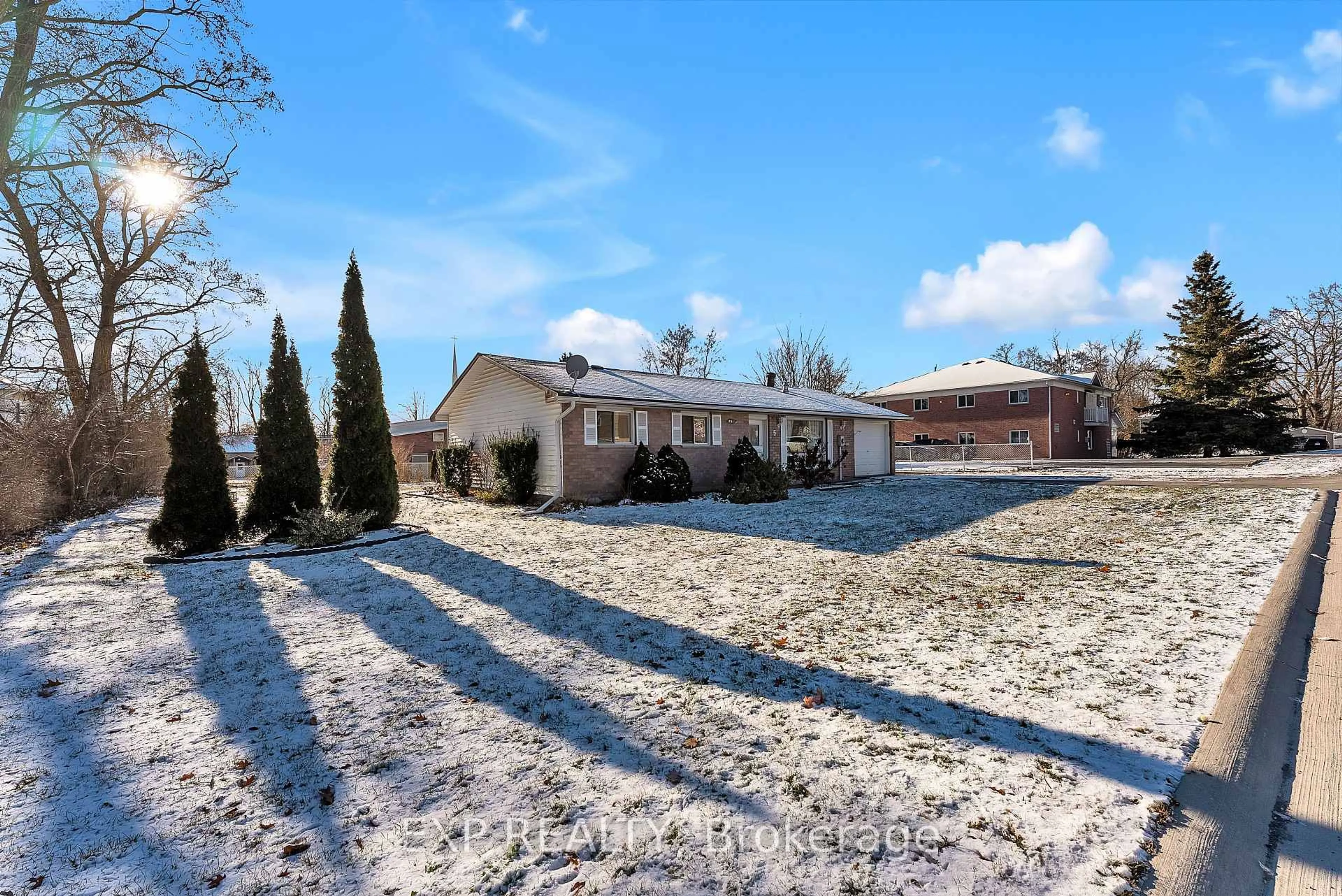 A pic from outside/outdoor area/front of a property/back of a property/a pic from drone, unknown for 5 Crawford Dr, Limoges Ontario K0K 2M0