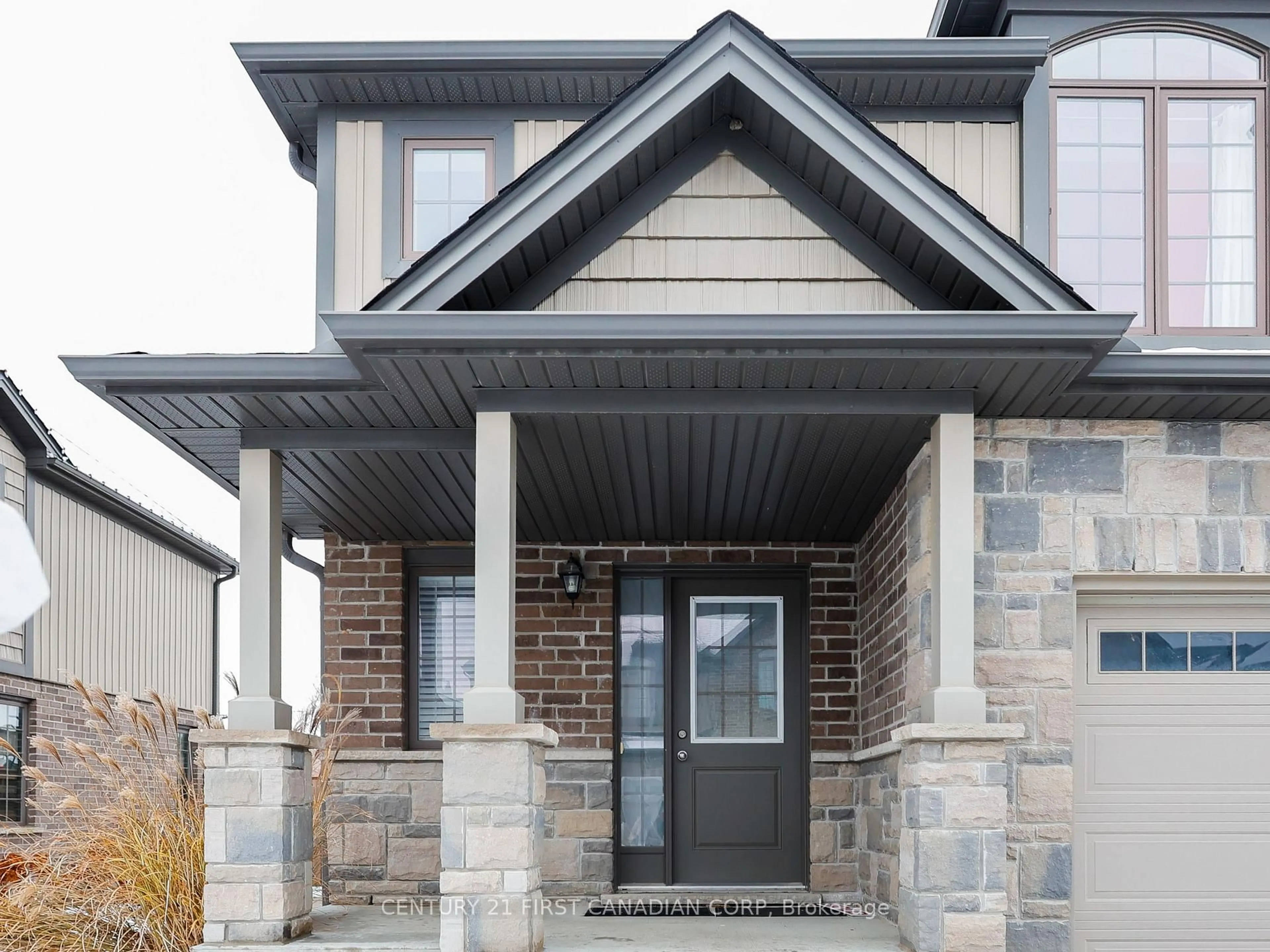 Home with brick exterior material, street for 2040 SHORE Rd #9, London South Ontario N6K 0G3