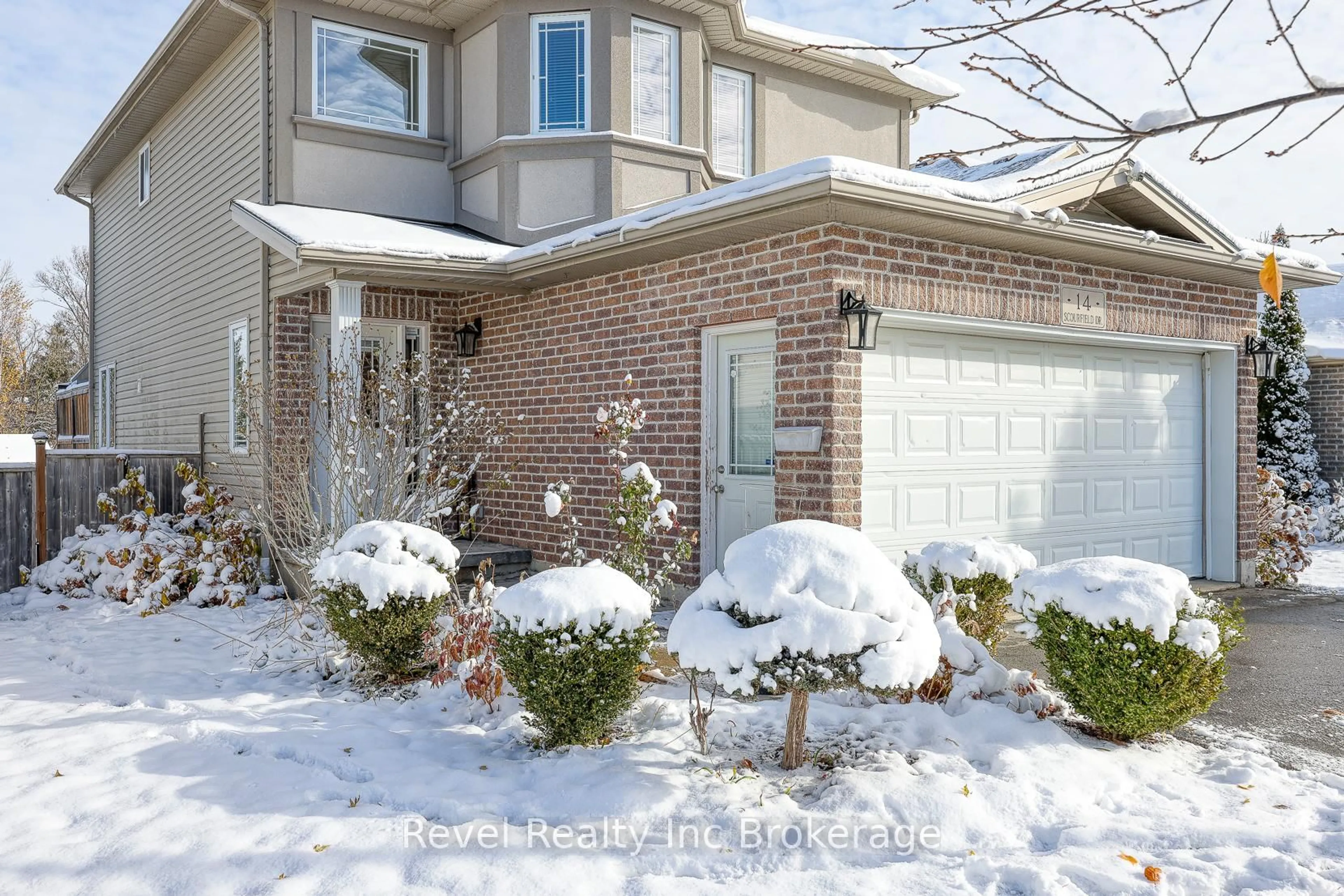 Home with brick exterior material, street for 14 Scourfield Dr, Ingersoll Ontario N5C 0A4