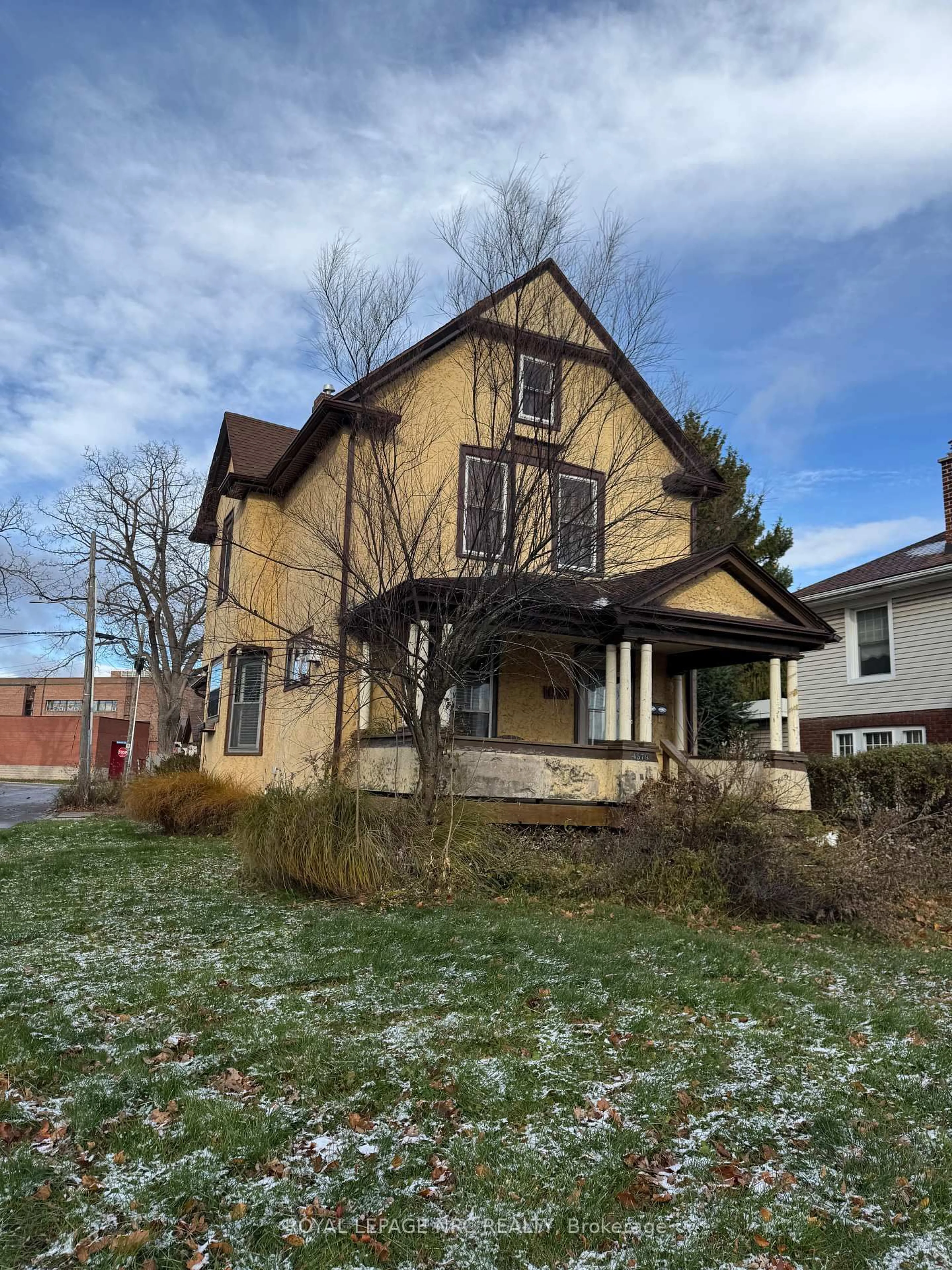 Unknown for 4579 Eastwood Cres, Niagara Falls Ontario L2E 1B1