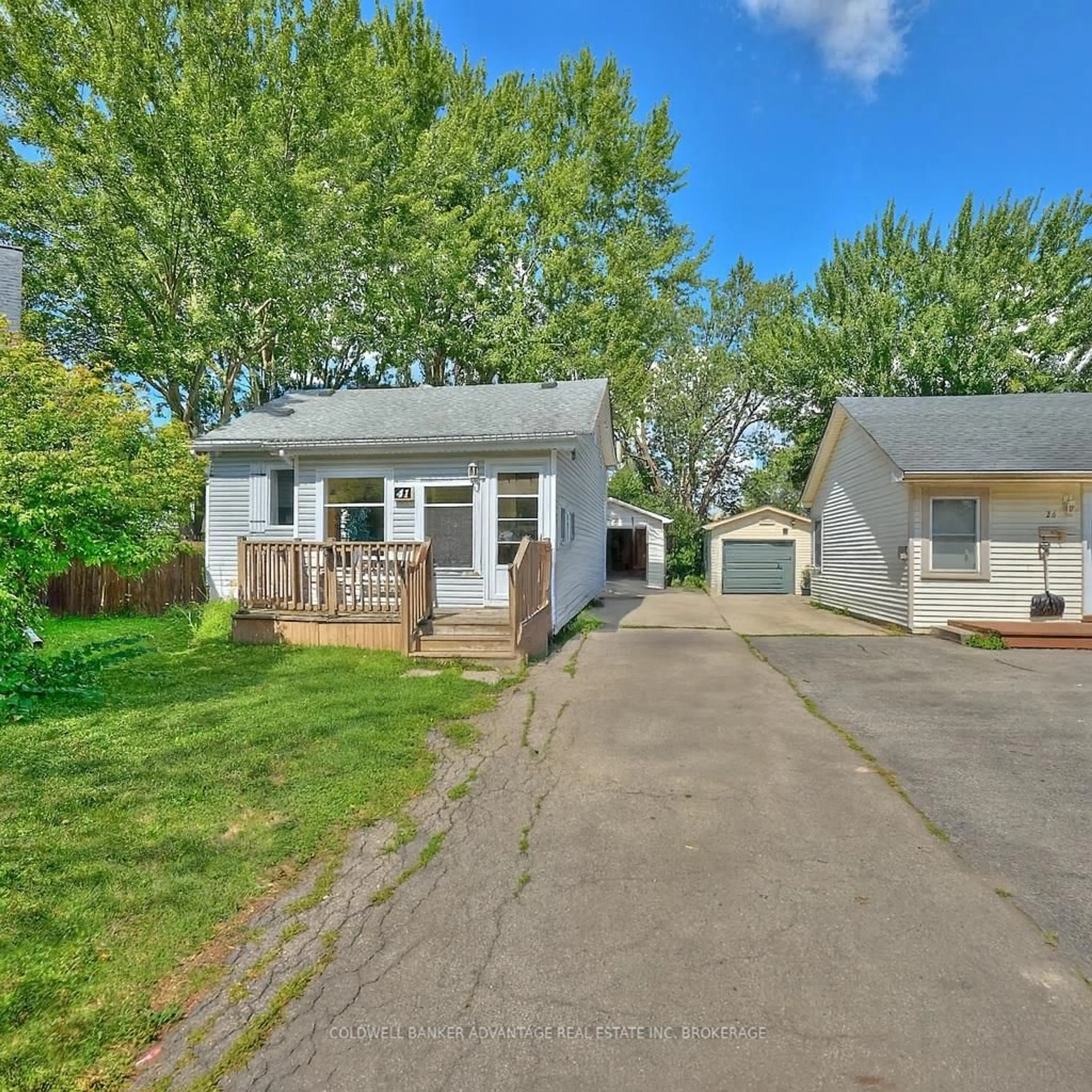 Unknown for 41 Dunkirk Crt, Welland Ontario L3B 4W1