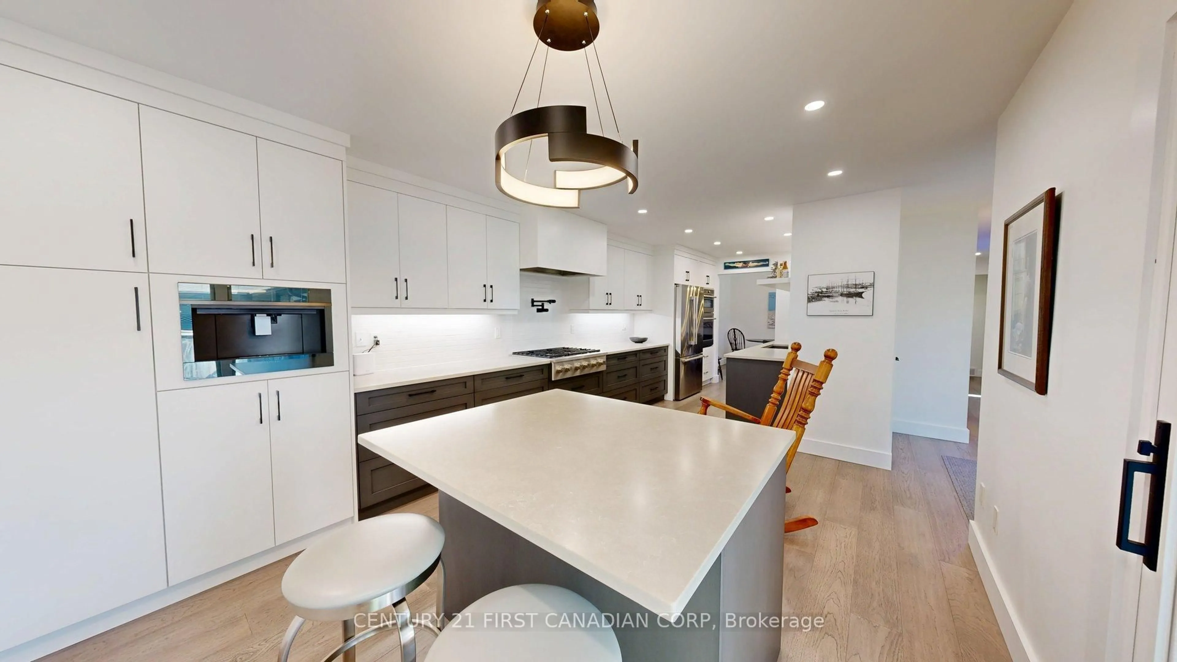 Open concept kitchen, ceramic/tile floor for 527 TOPPING Lane, London South Ontario N6J 3M8