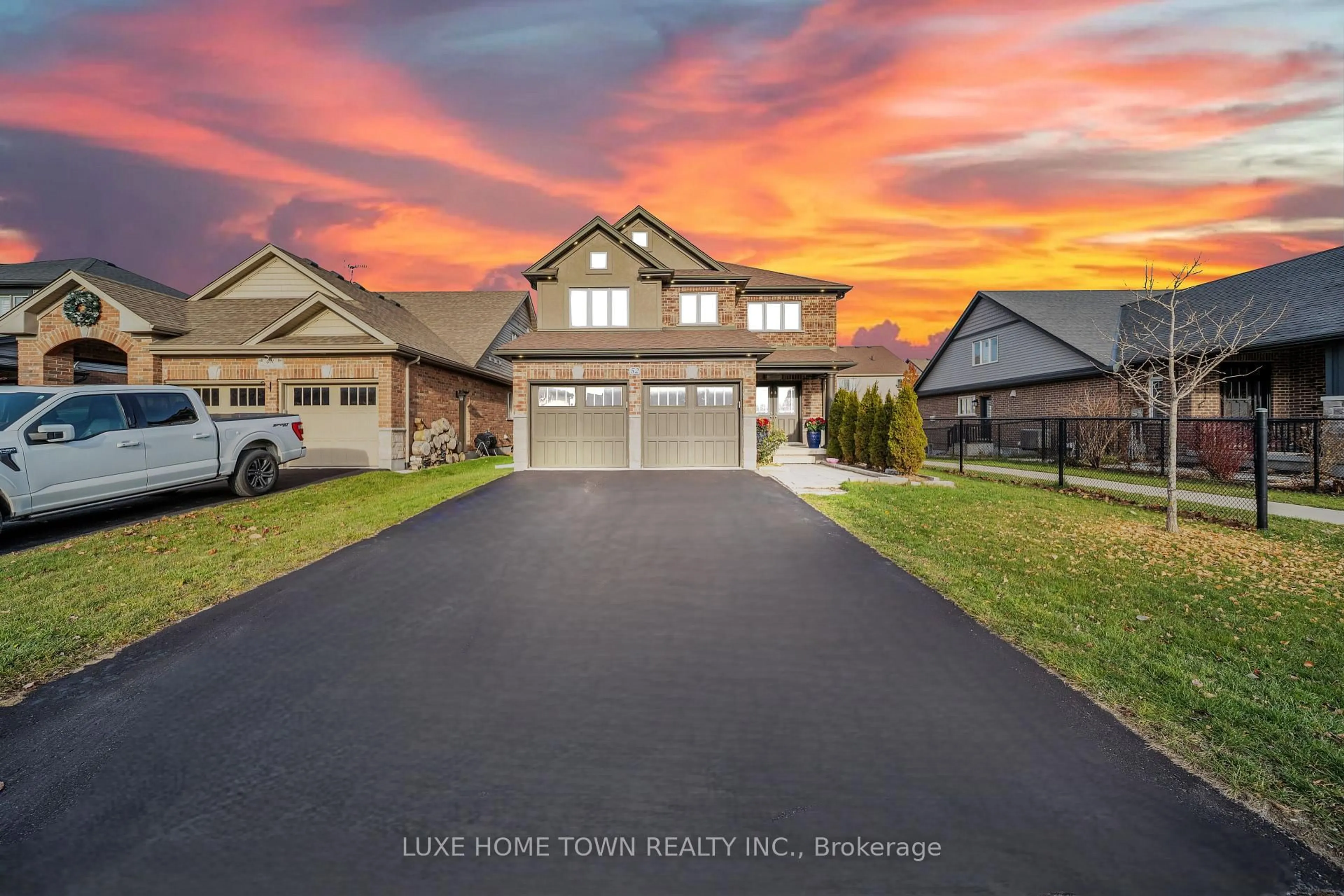 A pic from outside/outdoor area/front of a property/back of a property/a pic from drone, water/lake/river/ocean view for 52 Riley Cres, Centre Wellington Ontario N1M 0C2