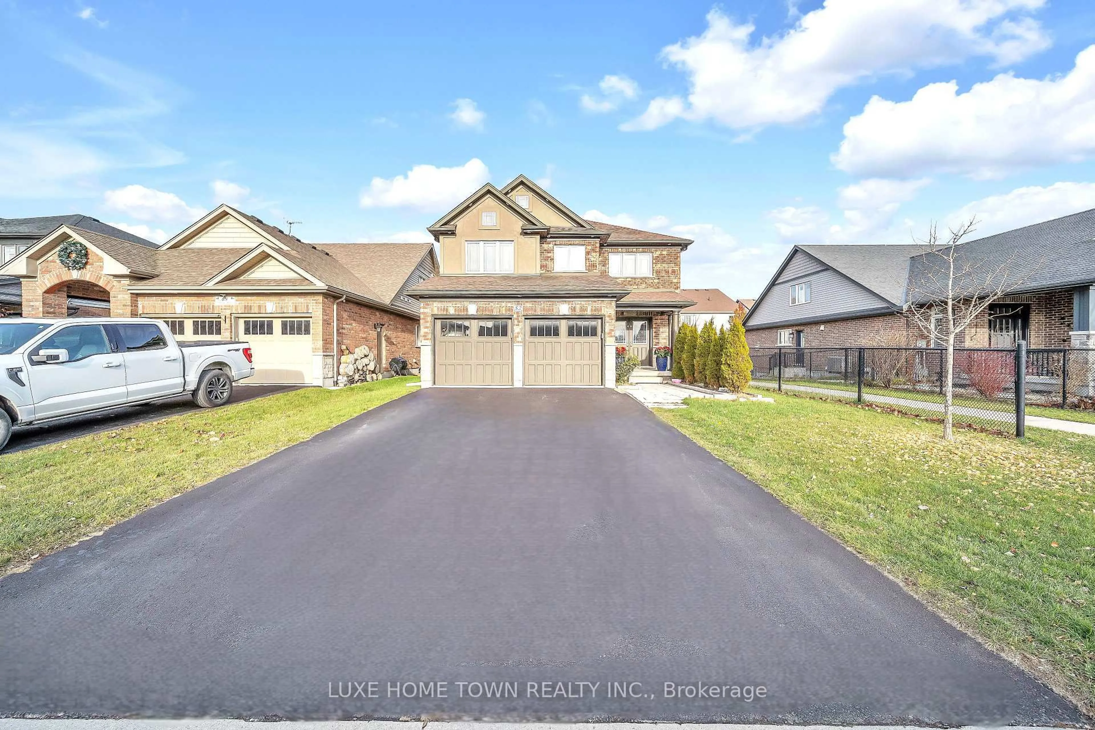 A pic from outside/outdoor area/front of a property/back of a property/a pic from drone, street for 52 Riley Cres, Centre Wellington Ontario N1M 0C2