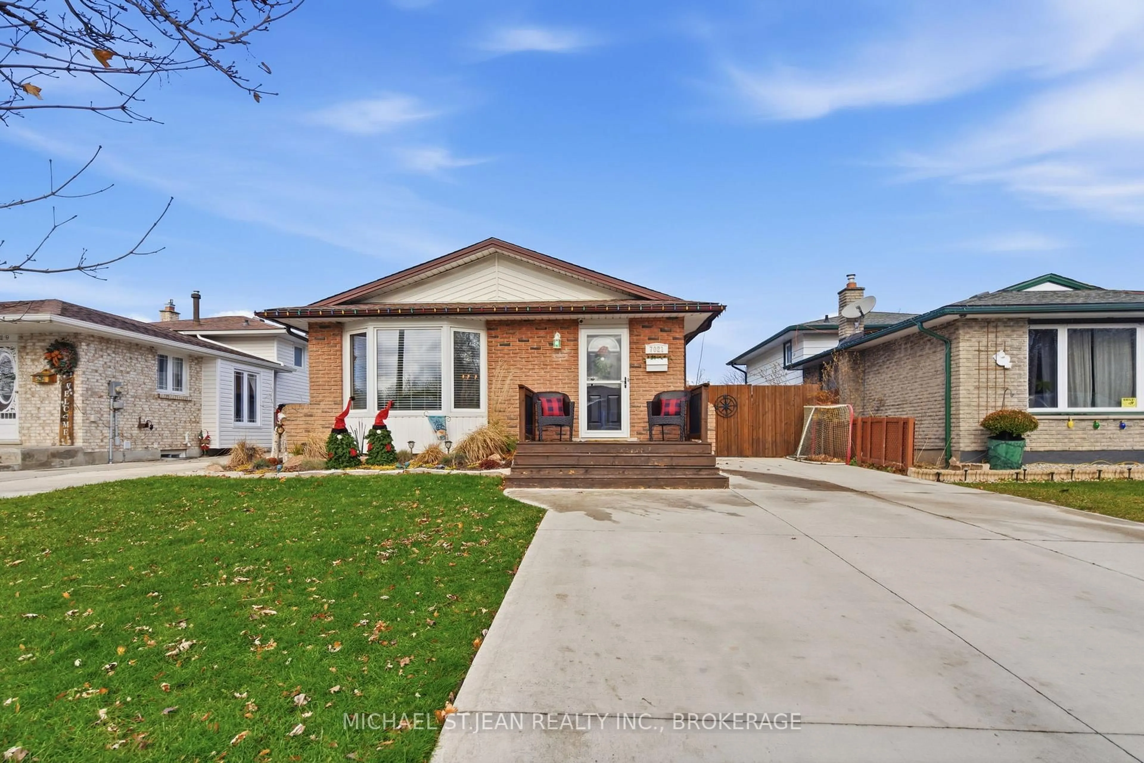 Unknown for 7021 Venus Cres, Niagara Falls Ontario L2G 7E6