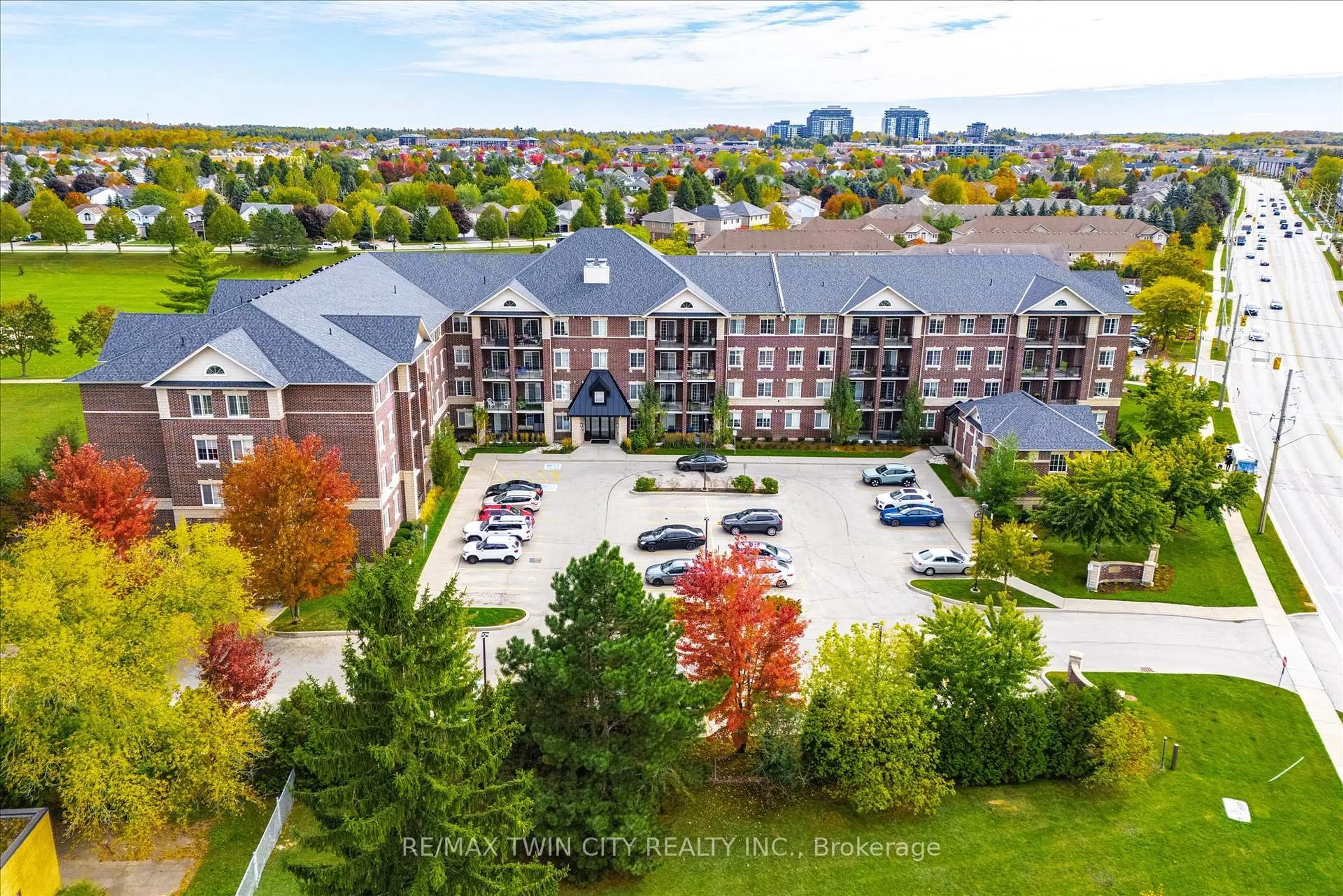 A pic from outside/outdoor area/front of a property/back of a property/a pic from drone, city buildings view from balcony for 1440 Gordon St #202, Guelph Ontario N1L 1C8