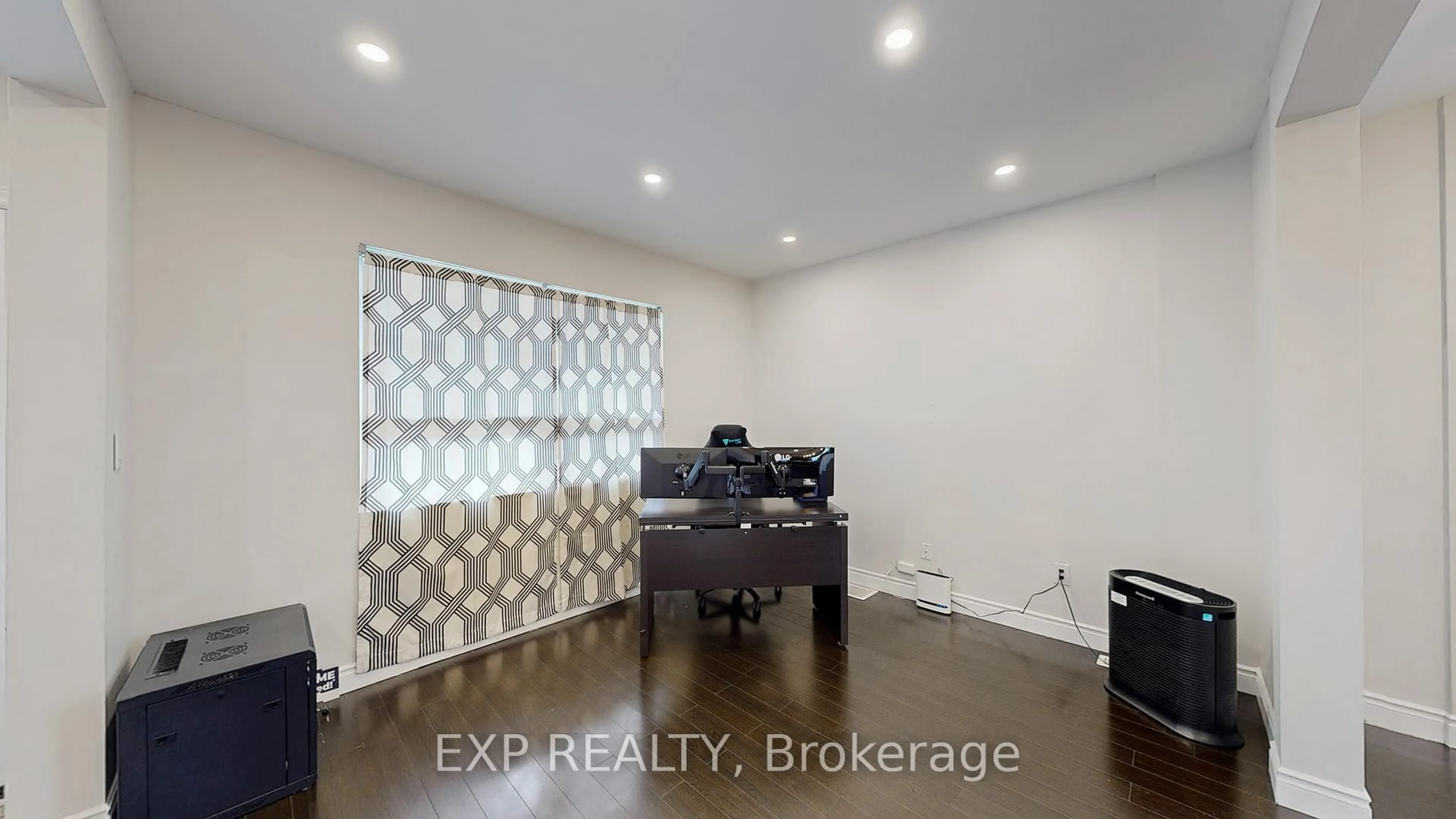 A pic of a room for 78 Martimas Ave, Hamilton Ontario L8H 3N3