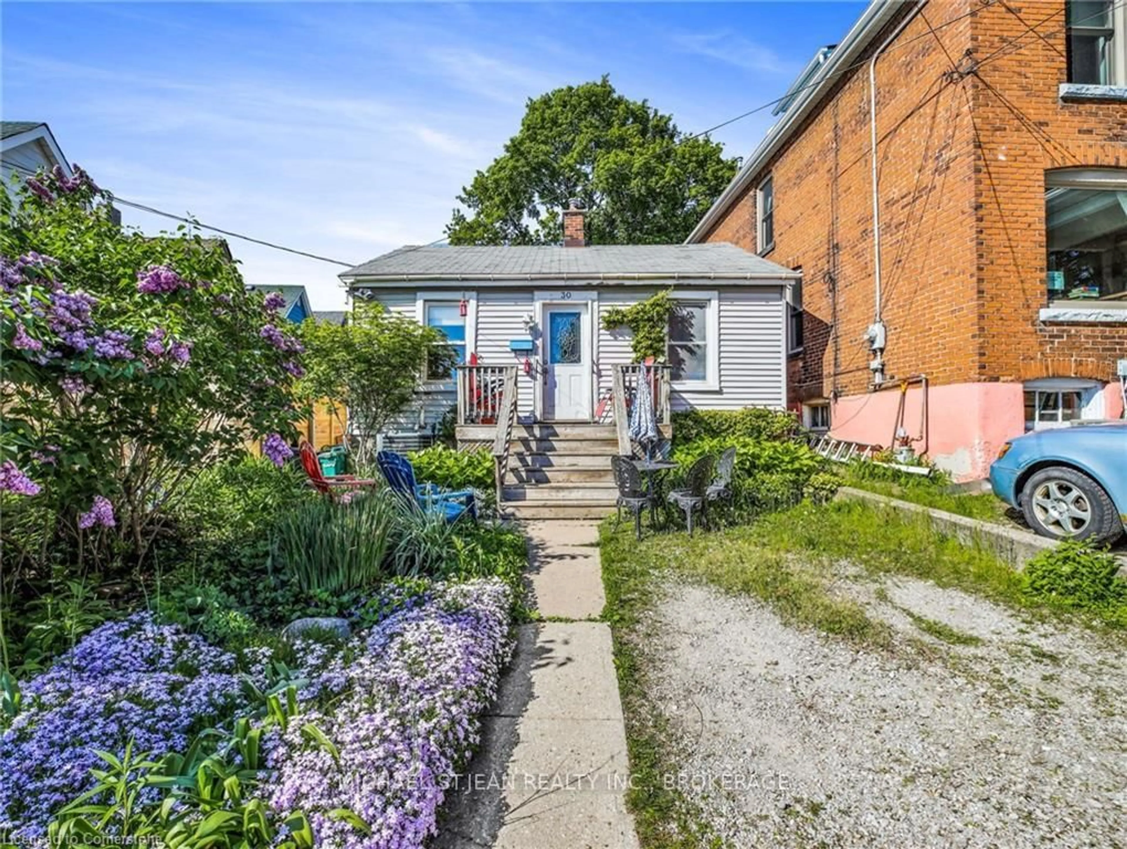 Unknown for 30 Lochearne St, Hamilton Ontario L8R 1V8