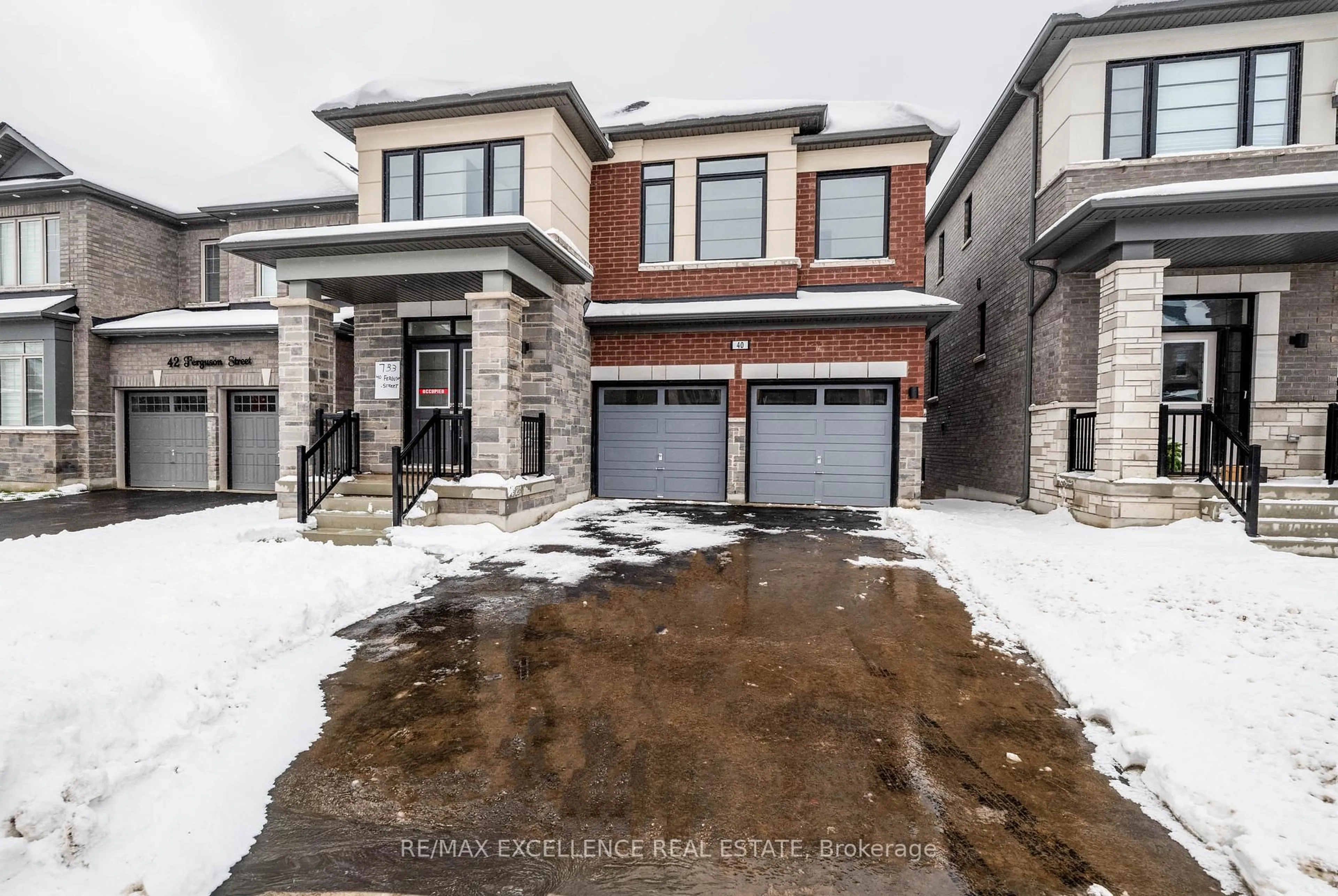 Home with brick exterior material, street for 40 Ferguson St, Erin Ontario N0B 1T0