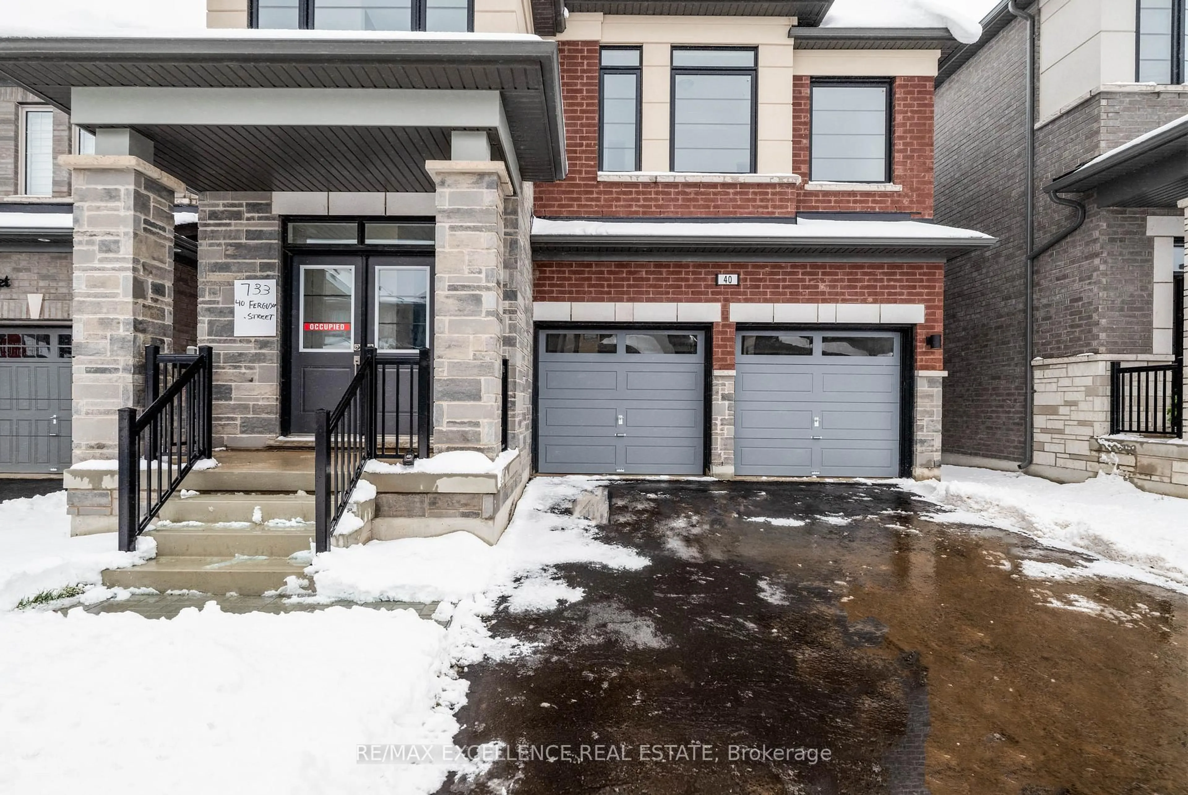 Home with brick exterior material, street for 40 Ferguson St, Erin Ontario N0B 1T0