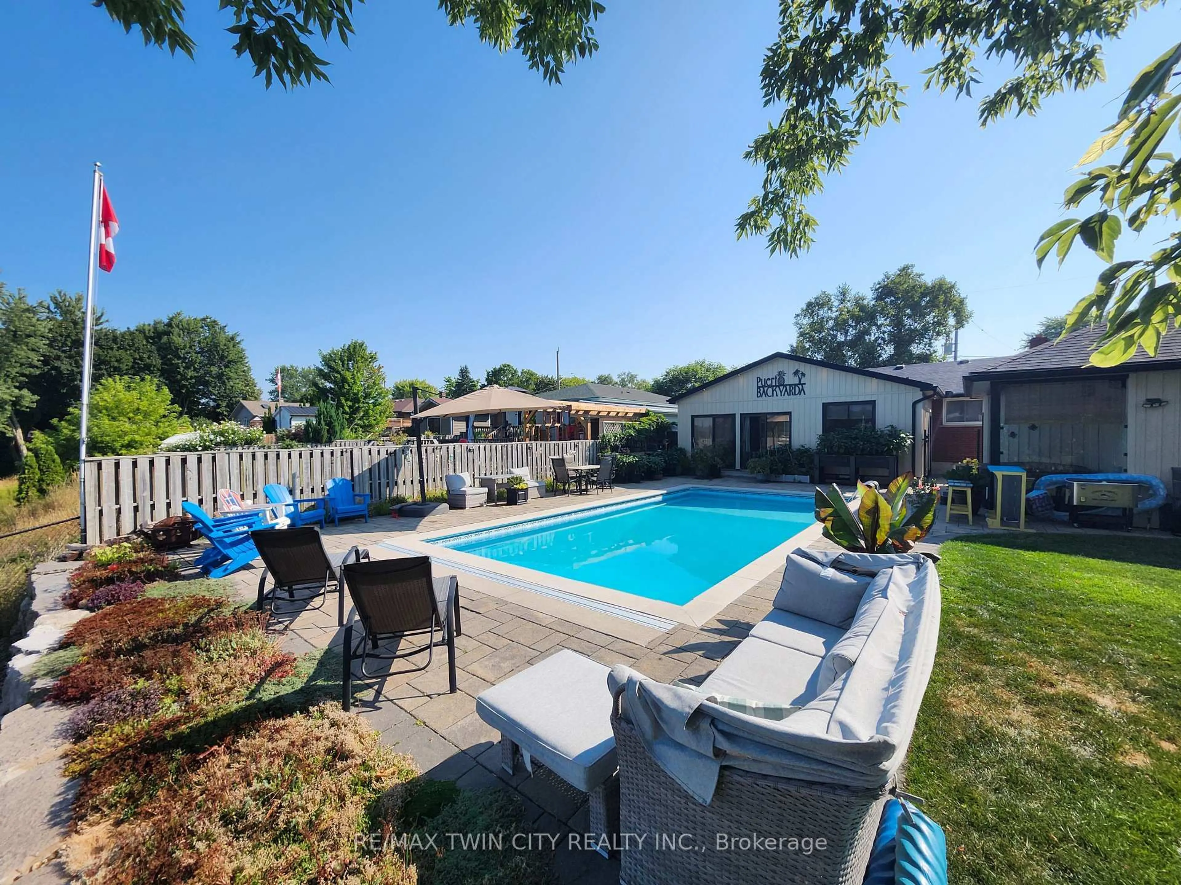 Unknown for 40 Riverside Dr, Wilmot Ontario N3A 2H6