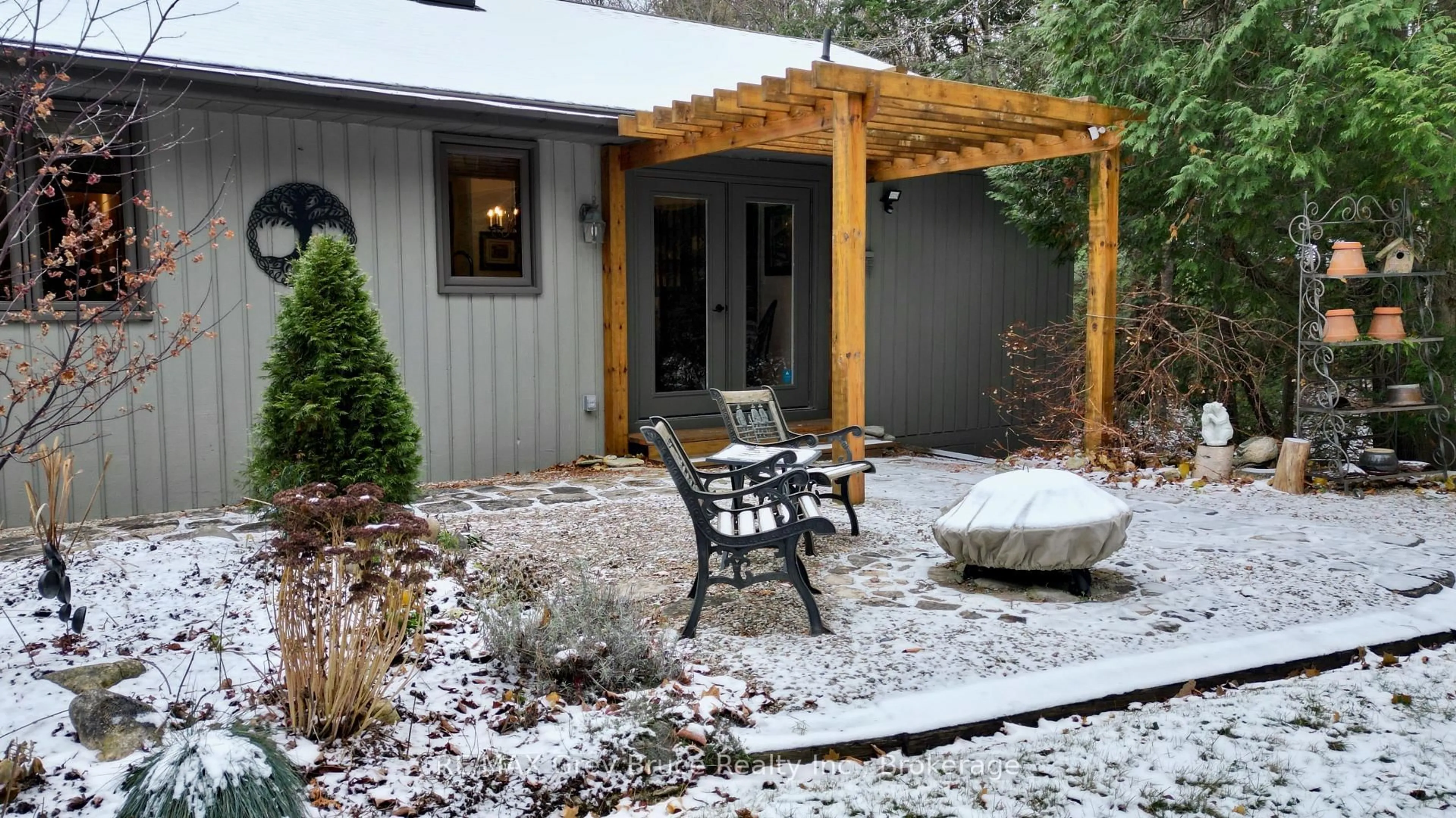 Patio, street for 54 Carter Rd, Northern Bruce Peninsula Ontario N0H 1W0