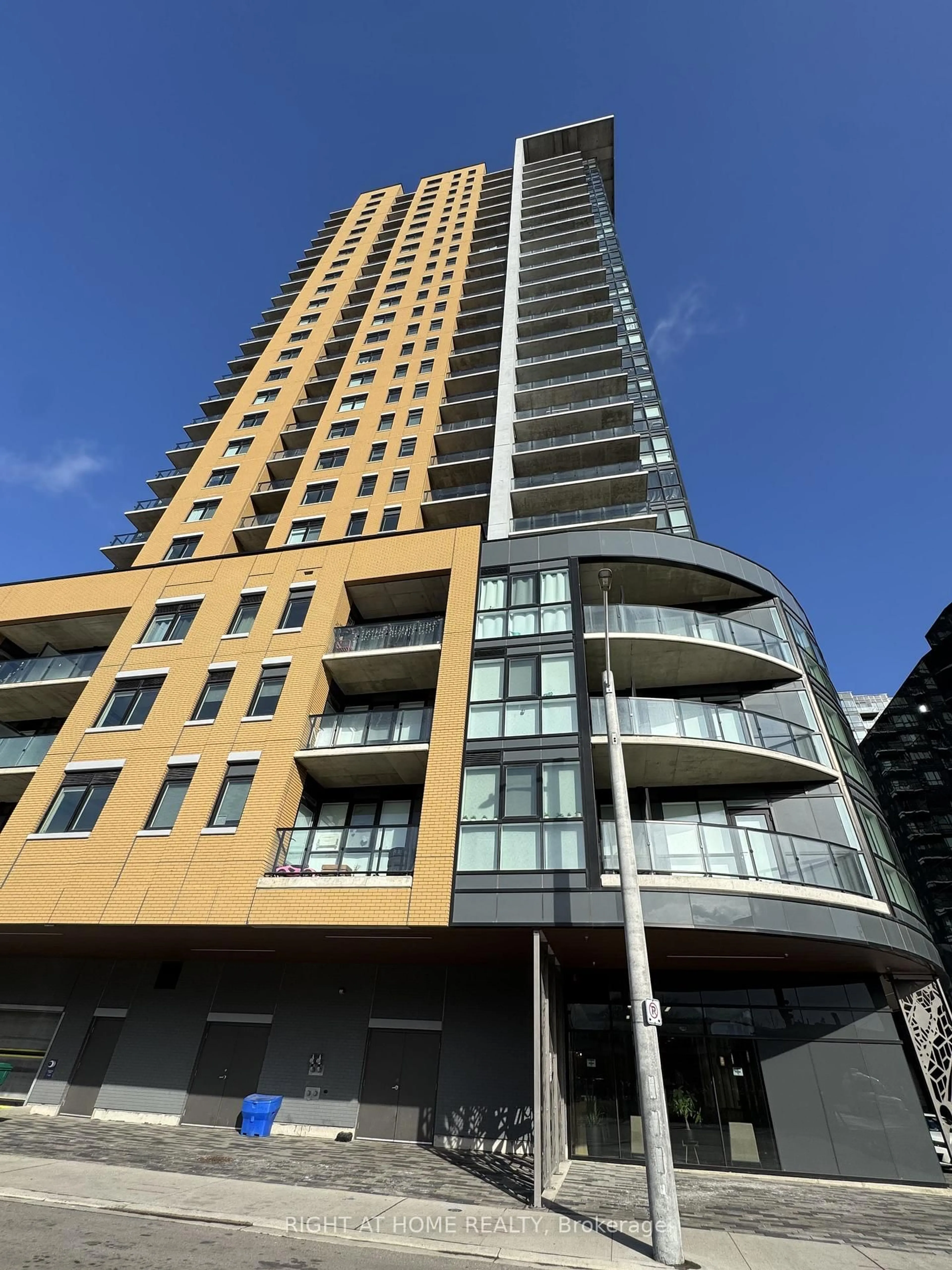 A pic from outside/outdoor area/front of a property/back of a property/a pic from drone, building for 108 Garment St #312, Kitchener Ontario N2G 2B3