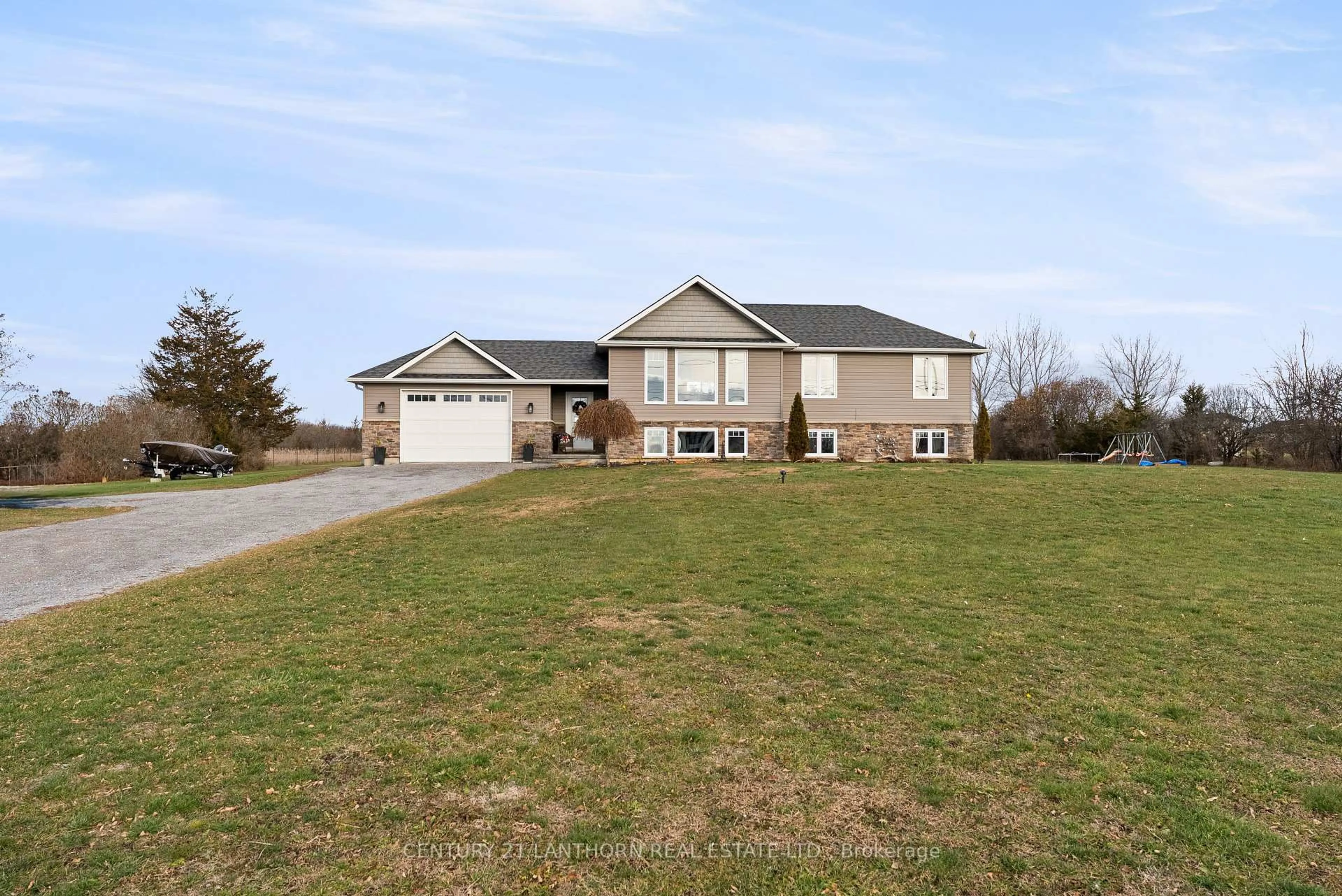 A pic from outside/outdoor area/front of a property/back of a property/a pic from drone, unknown for 20846 Loyalist Pkwy, Prince Edward County Ontario K0K 1T0