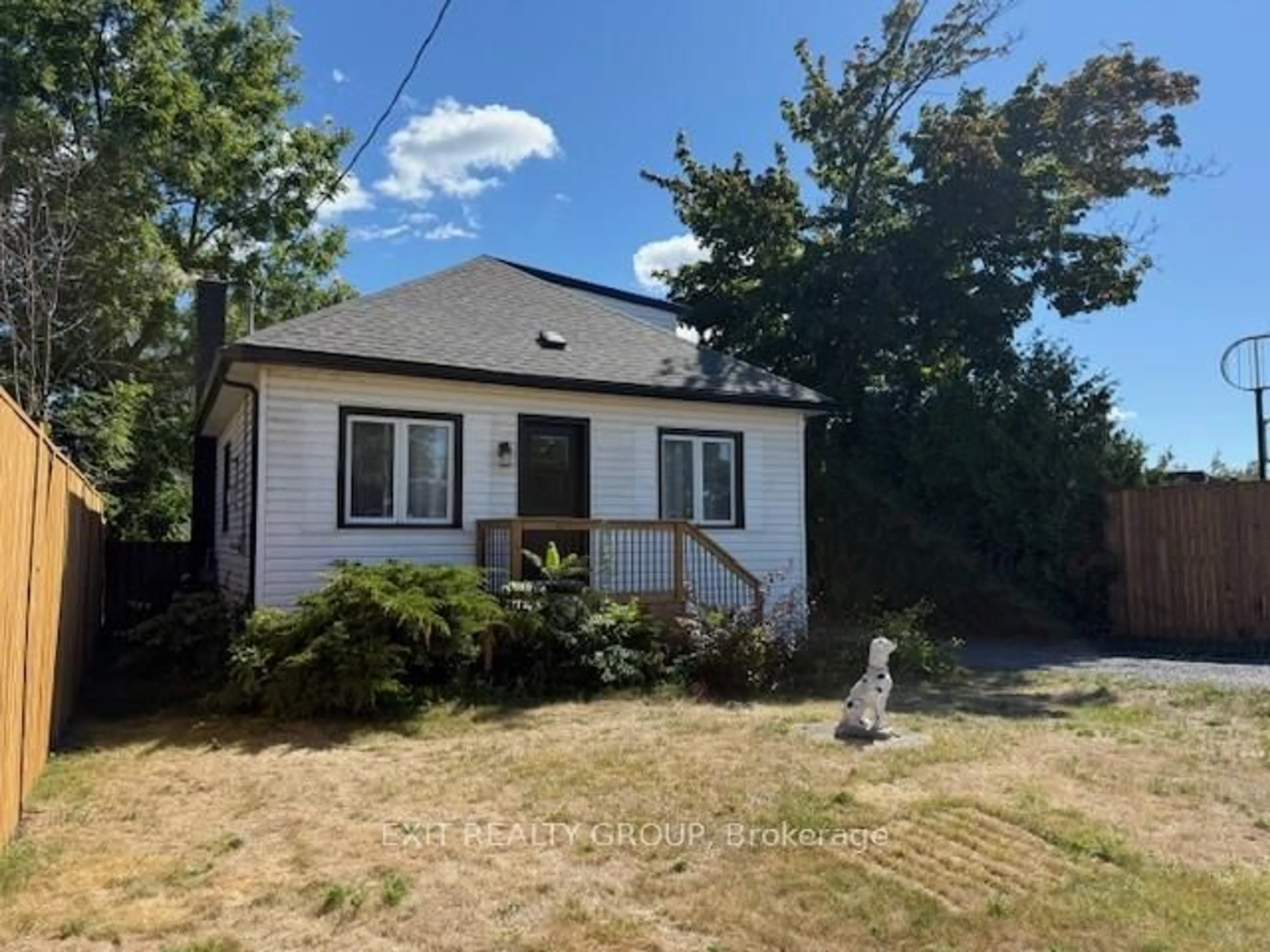 A pic from outside/outdoor area/front of a property/back of a property/a pic from drone, street for 550 Old Highway 2, Quinte West Ontario K8V 5P5