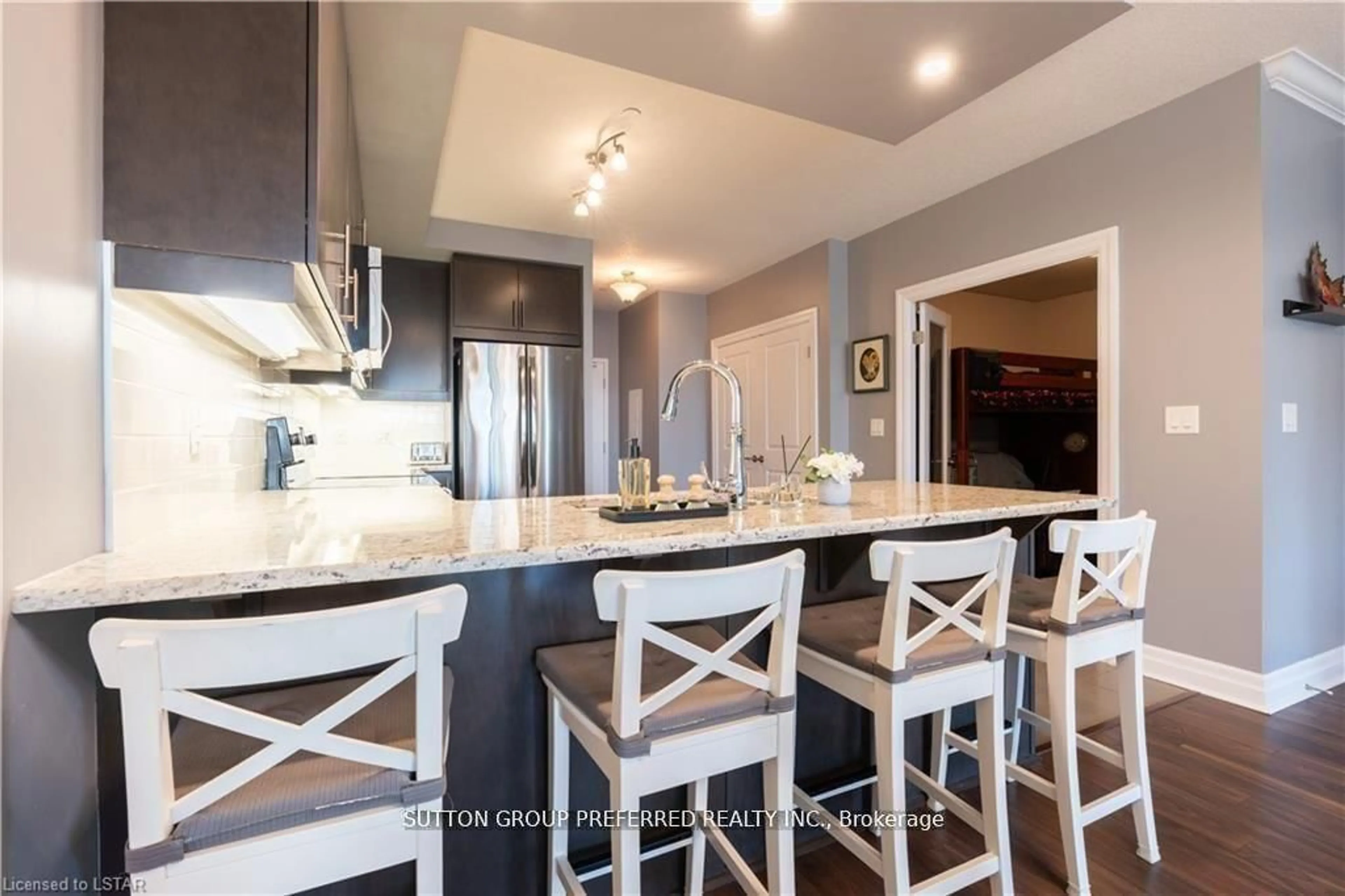 Open concept kitchen, ceramic/tile floor for 260 Villagewalk Blvd #308, London North Ontario N6G 0W6