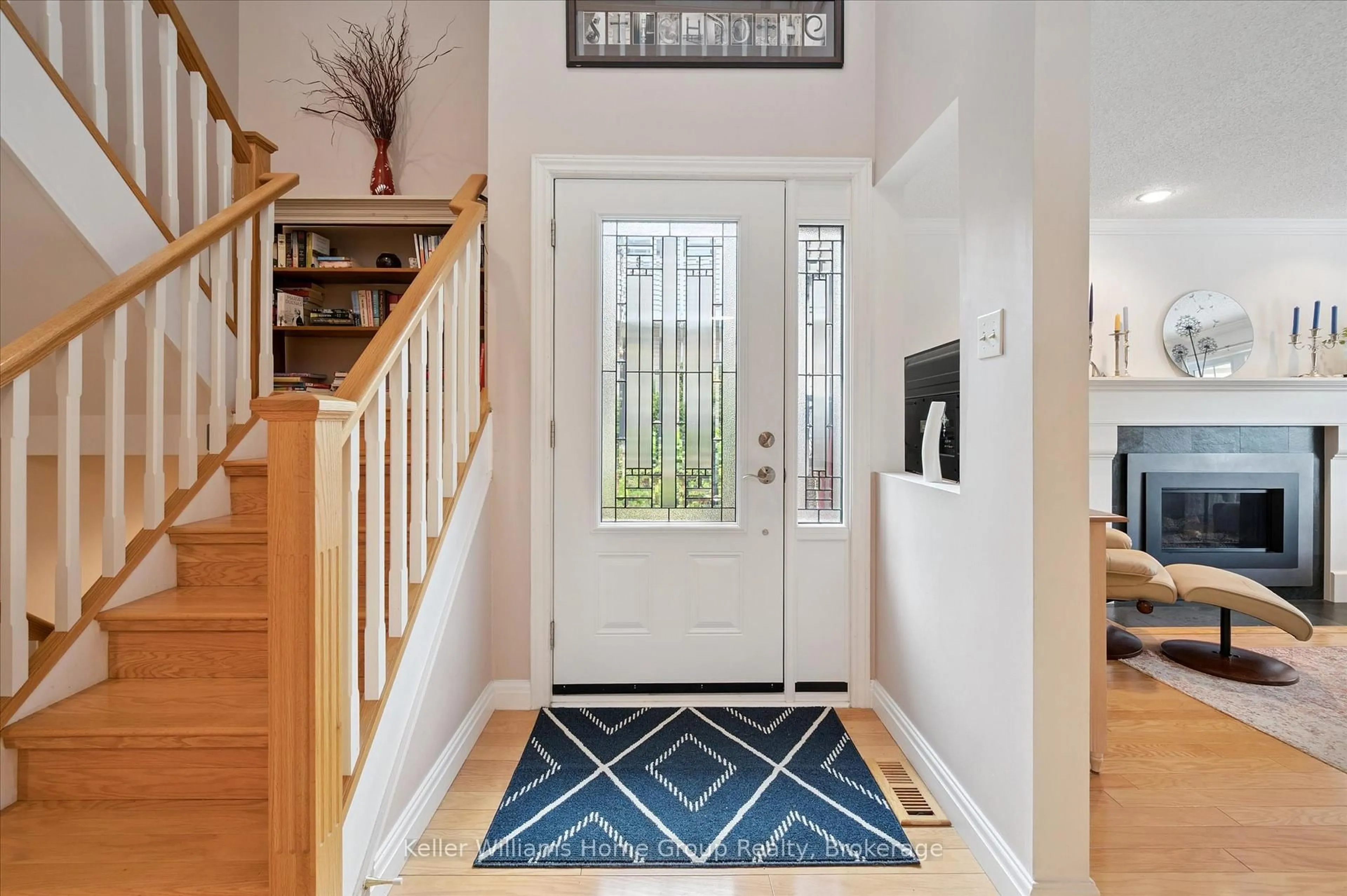 Indoor entryway for 106 Woodlawn Rd #4, Guelph Ontario N1E 1B7