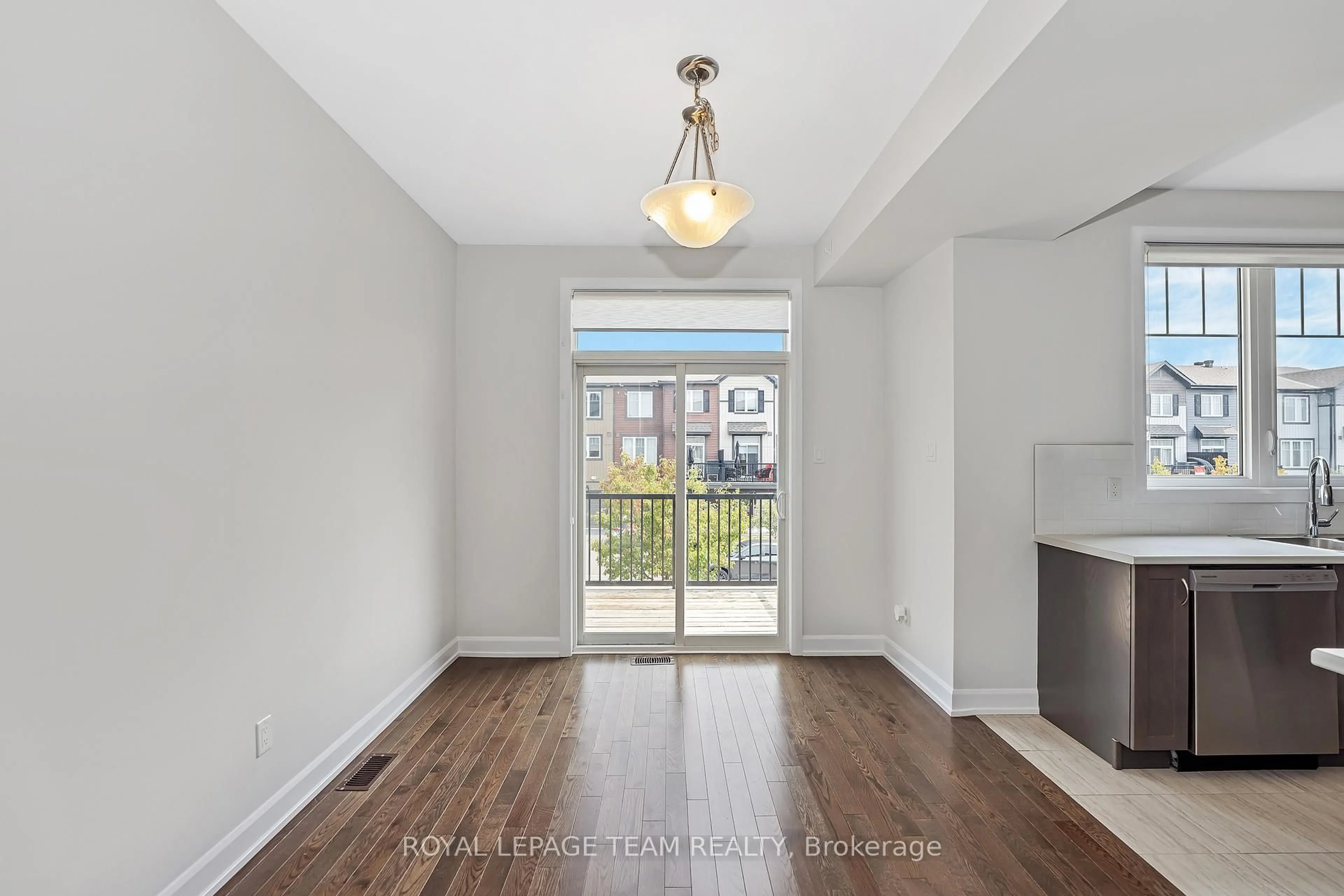 A pic of a room for 515 Clemency Cres, Ottawa Ontario K2J 6R7