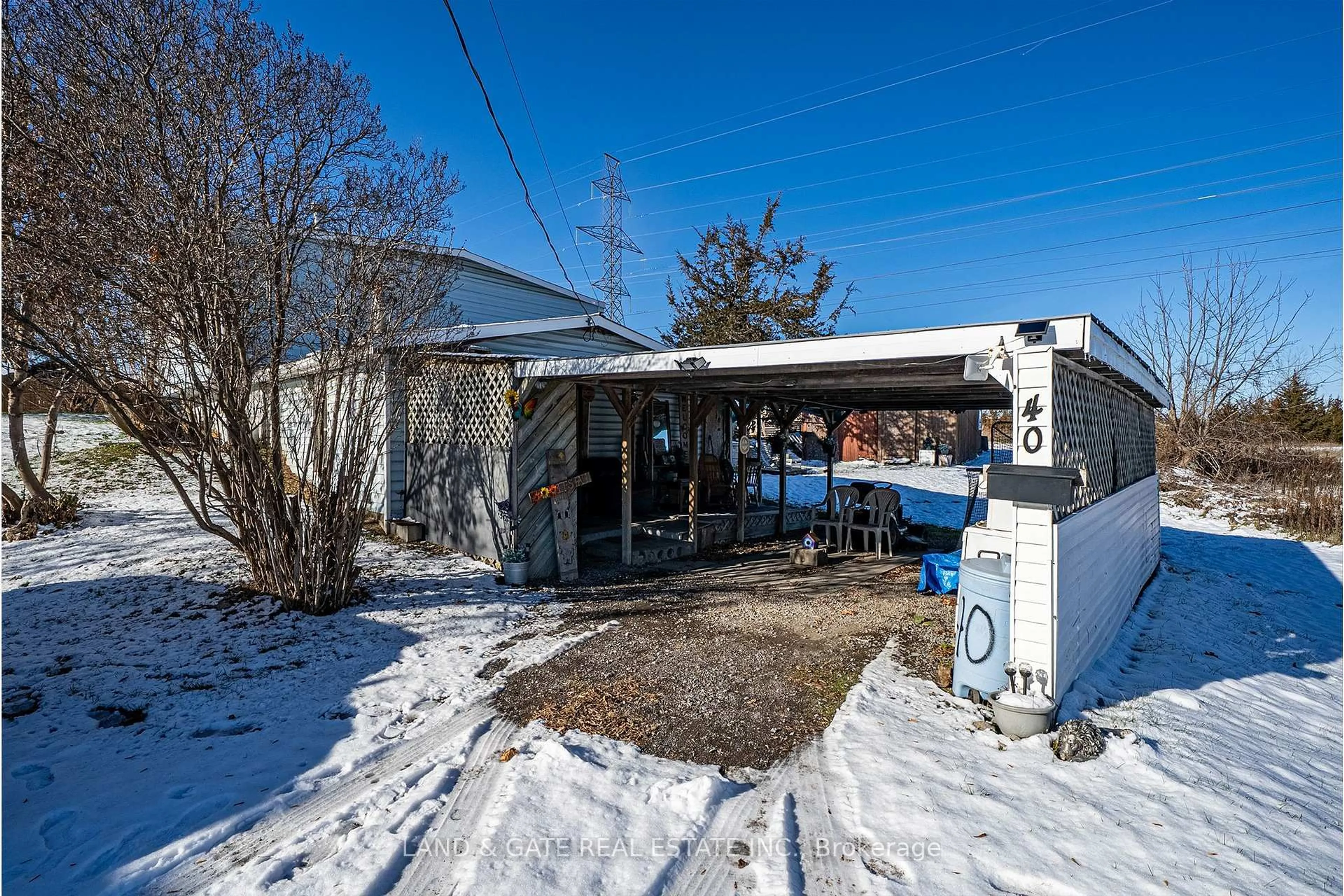 Patio, street for 40 Tice Cres, Belleville Ontario K8N 2X7