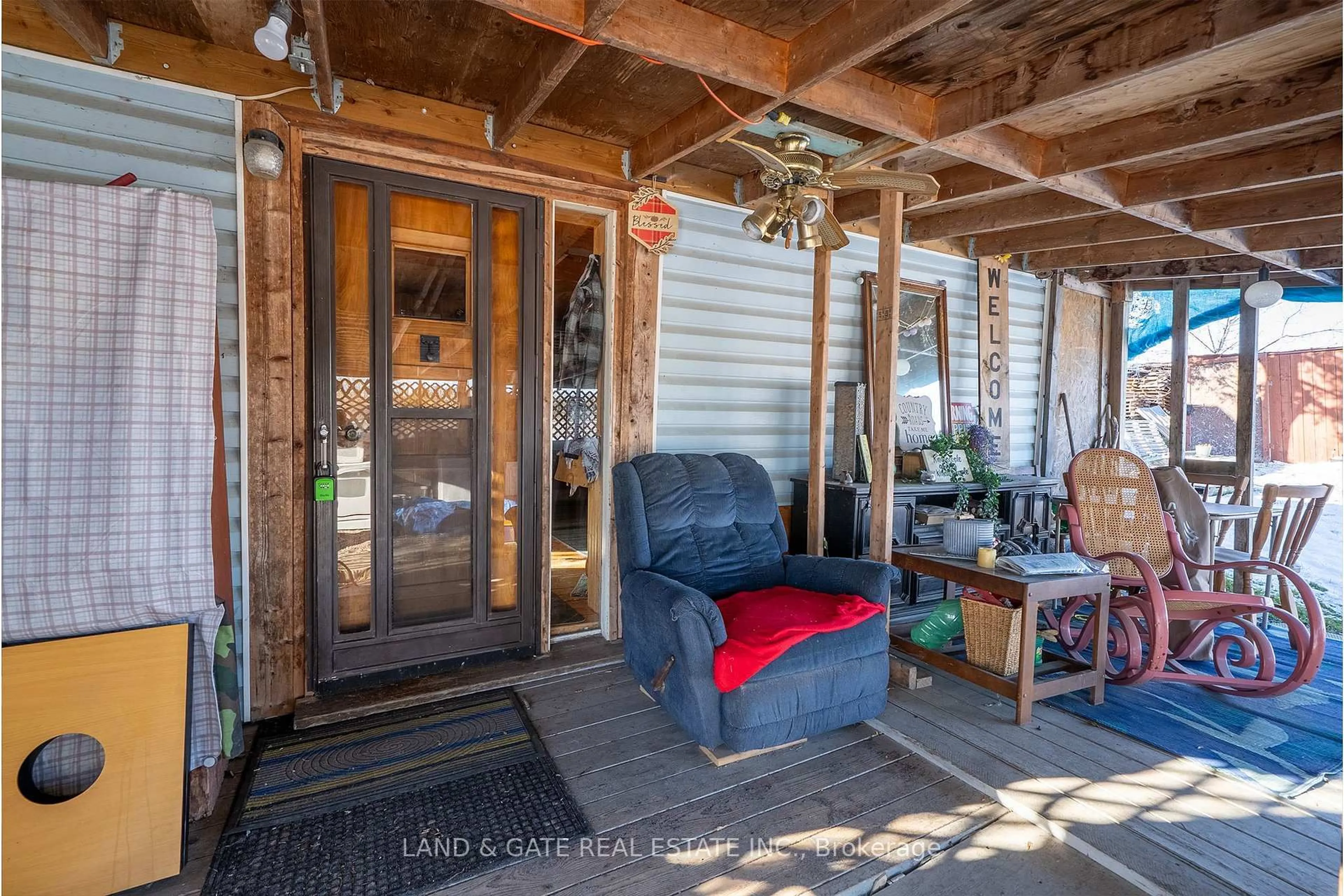 Unknown for 40 Tice Cres, Belleville Ontario K8N 2X7