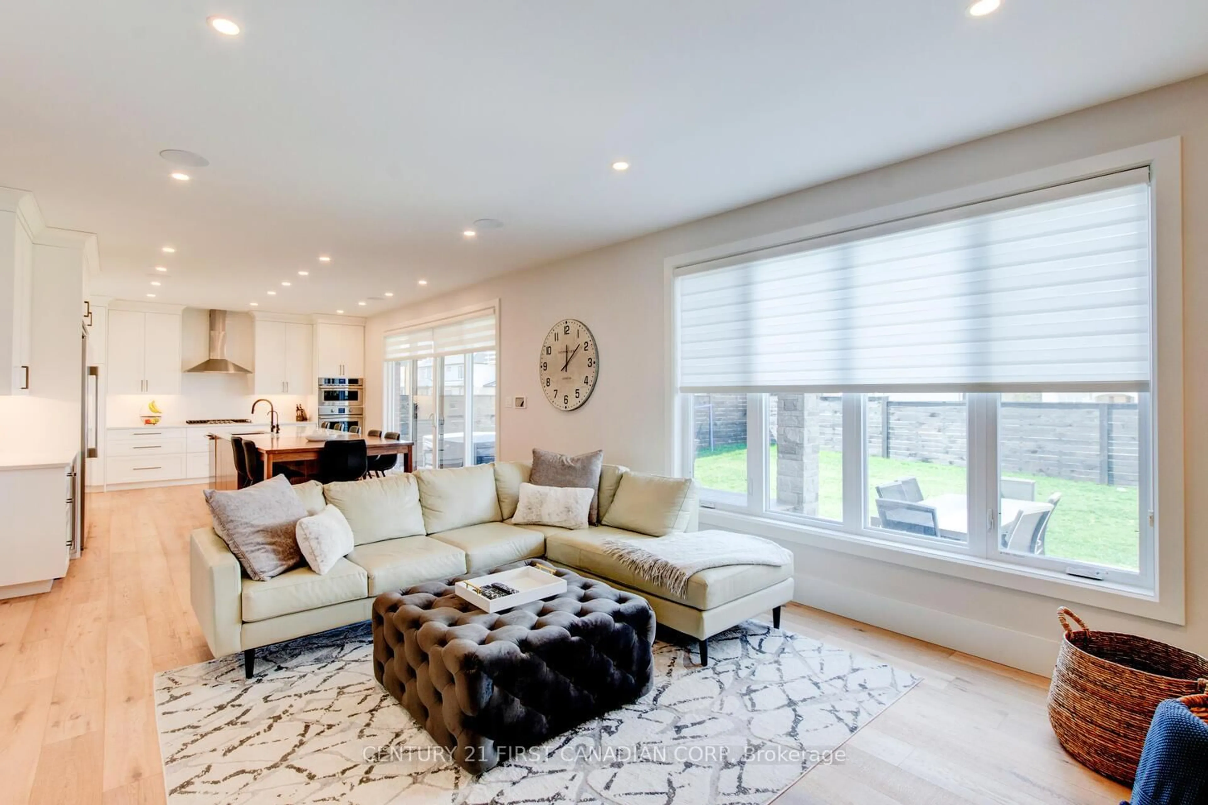 Living room with furniture, unknown for 4386 GREEN BEND Rd, London South Ontario N6P 0K9