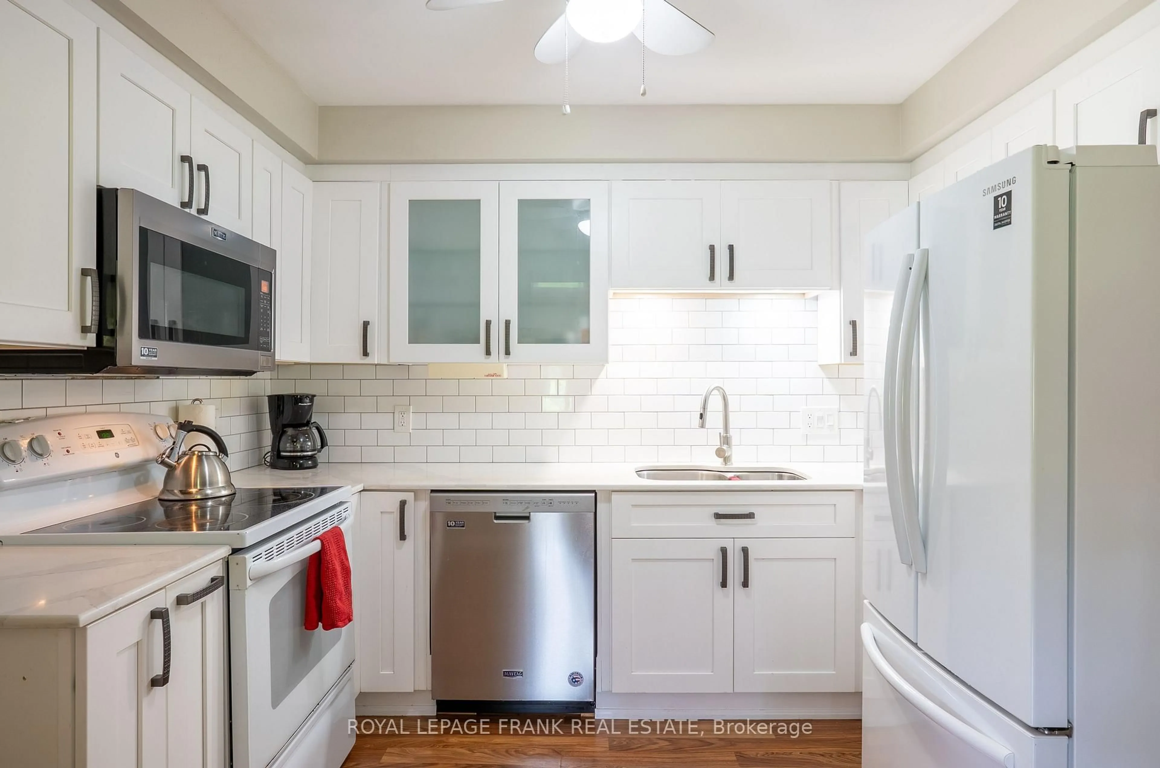 Standard kitchen, ceramic/tile floor for 383 Old Surrey Lane, Kawartha Lakes Ontario K0M 1A0