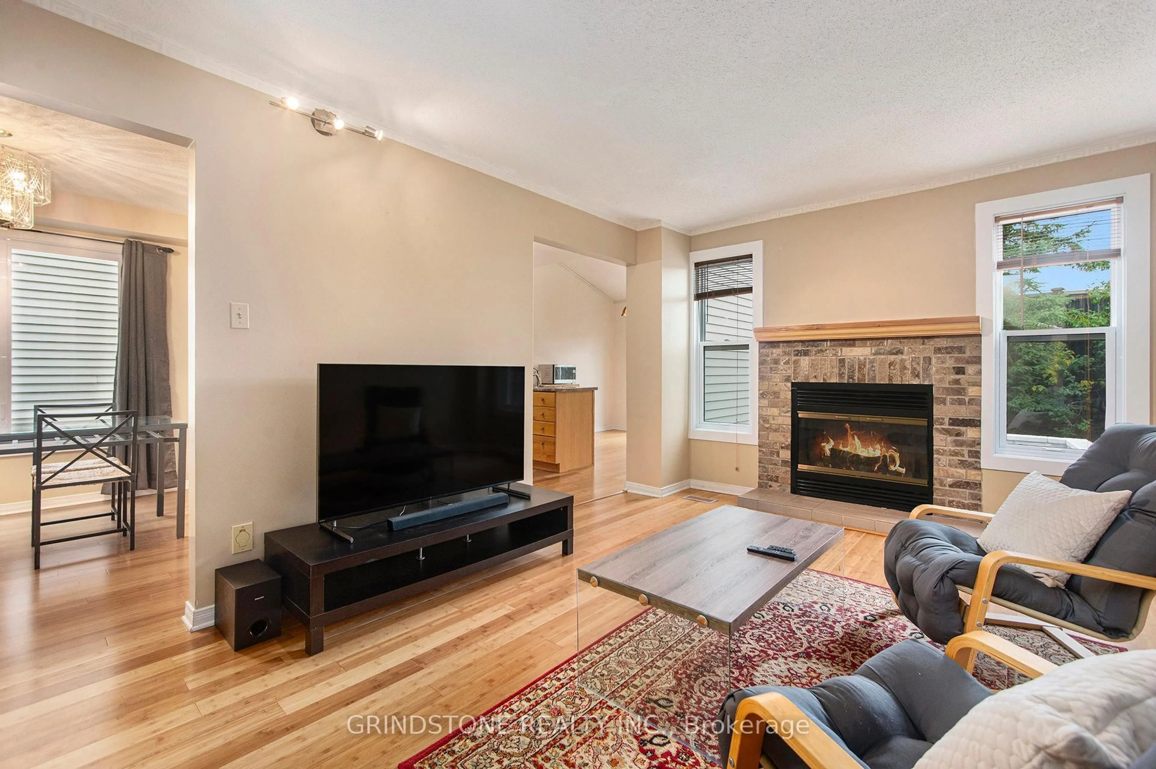 Living room with furniture, unknown for 79 Acklam Terr, Ottawa Ontario K2K 2J2