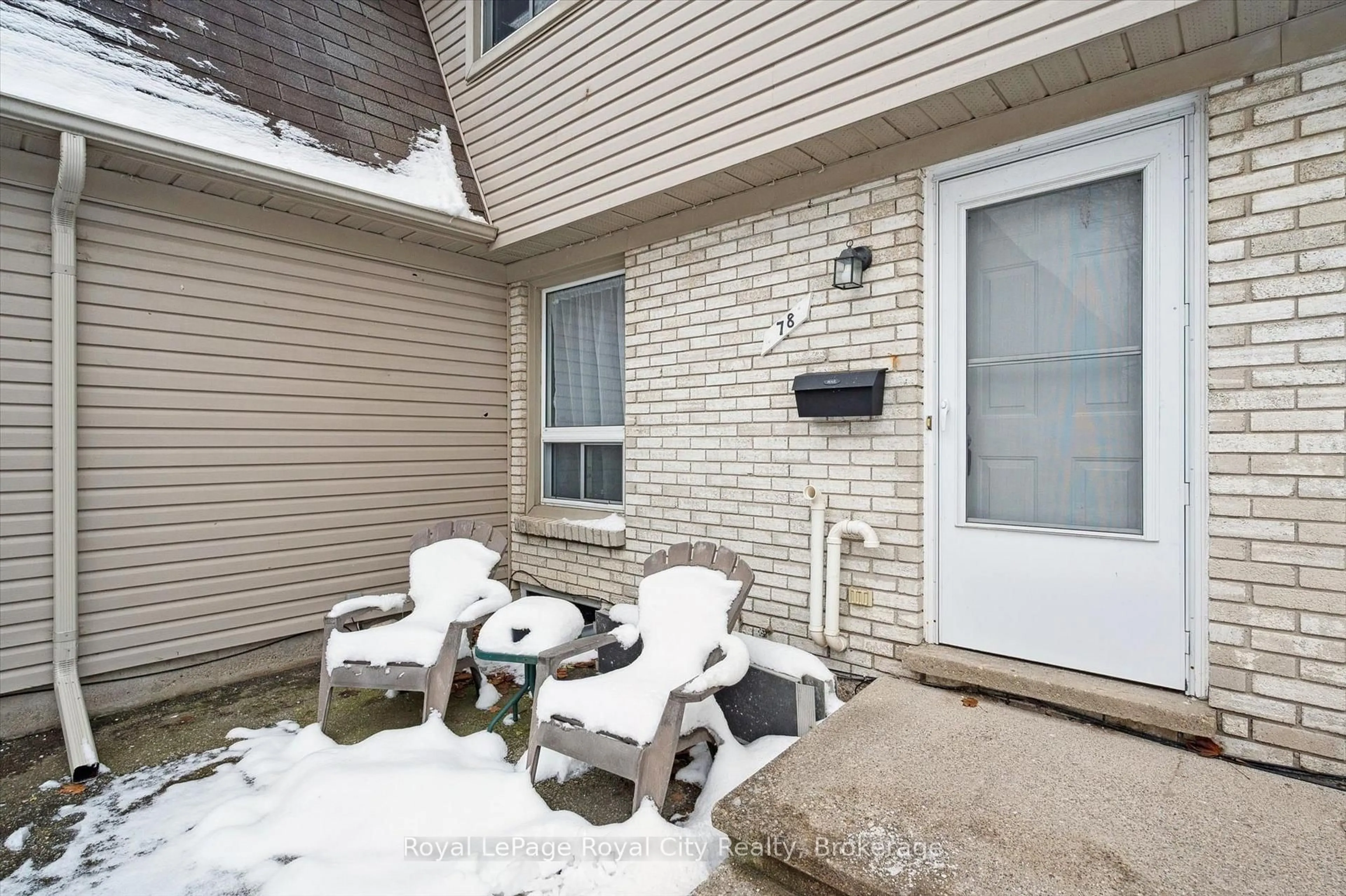 Patio, street for 700 Paisley Rd #78, Guelph Ontario N1K 1A3