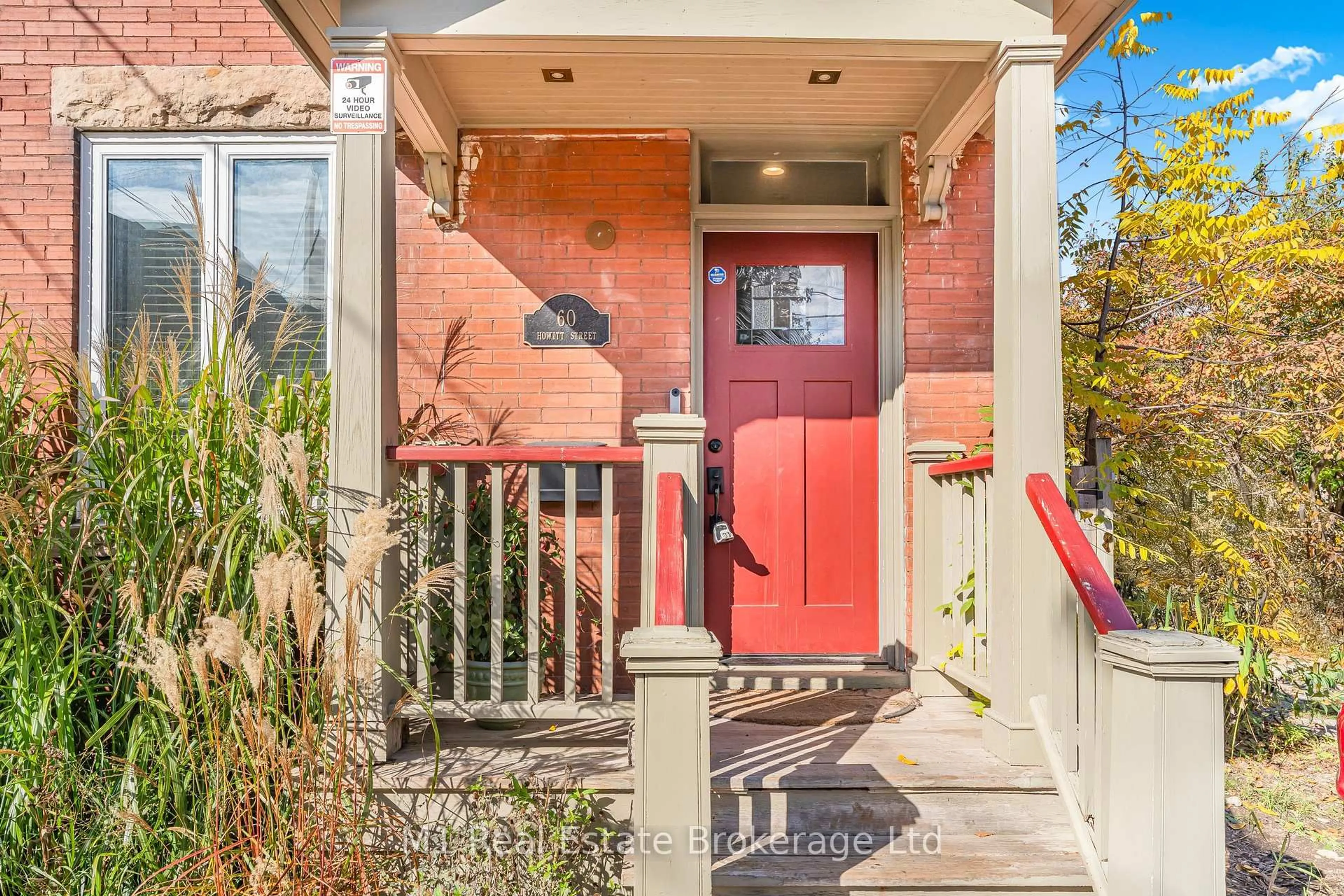 Unknown for 60 Howitt St, Guelph Ontario N1E 3C7