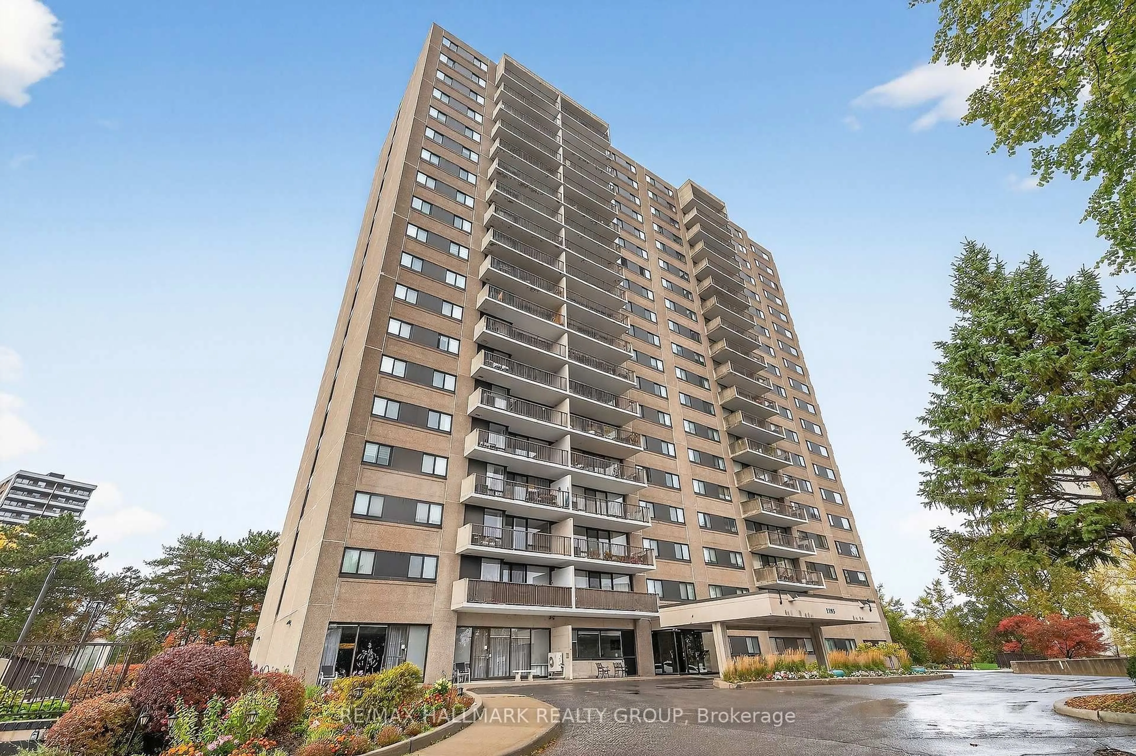 Unknown for 1195 Richmond Rd #1702, Ottawa Ontario K2B 8E4