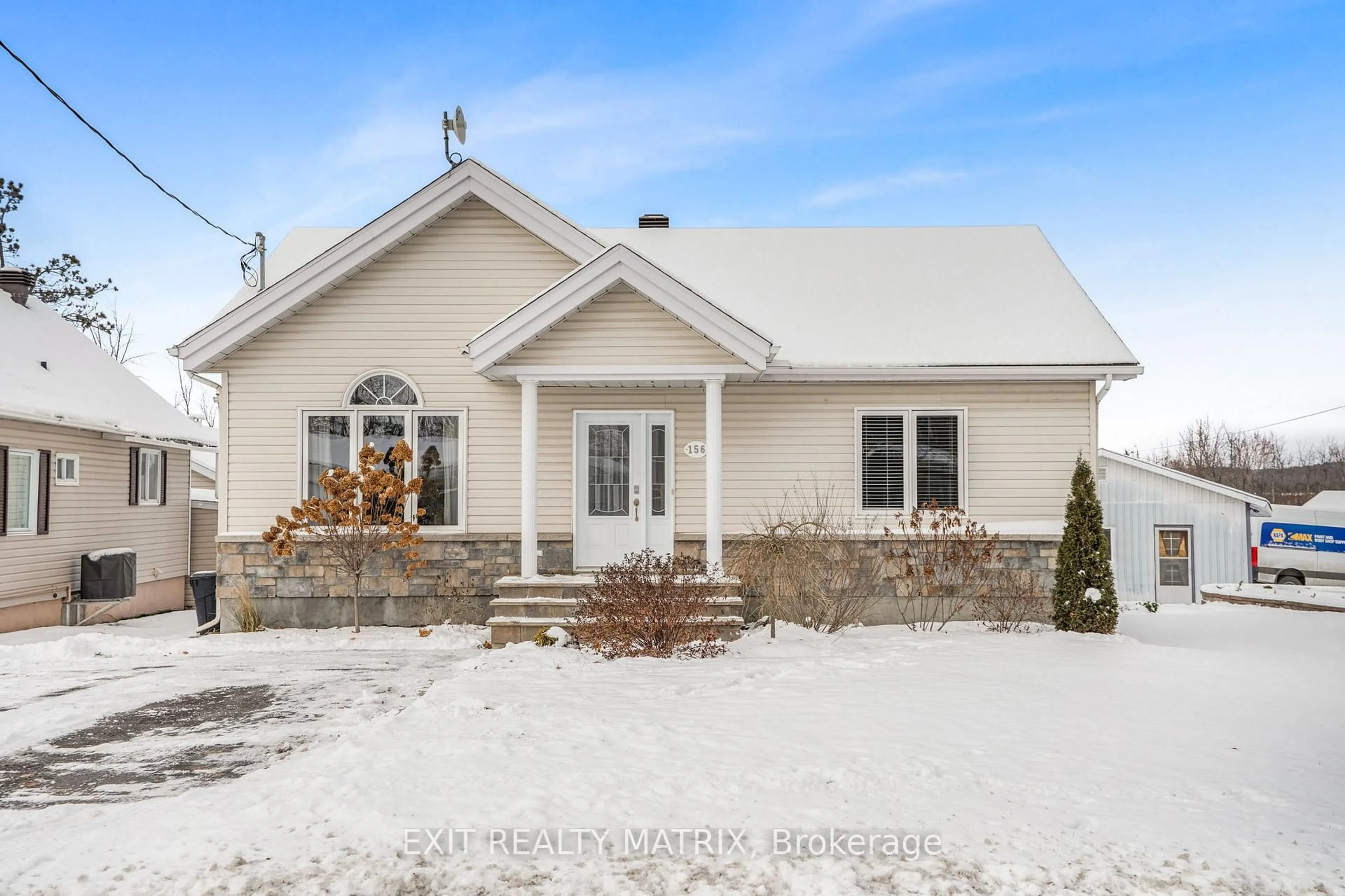 Home with vinyl exterior material, street for 156 Longueuil St, Champlain Ontario K0B 1K0