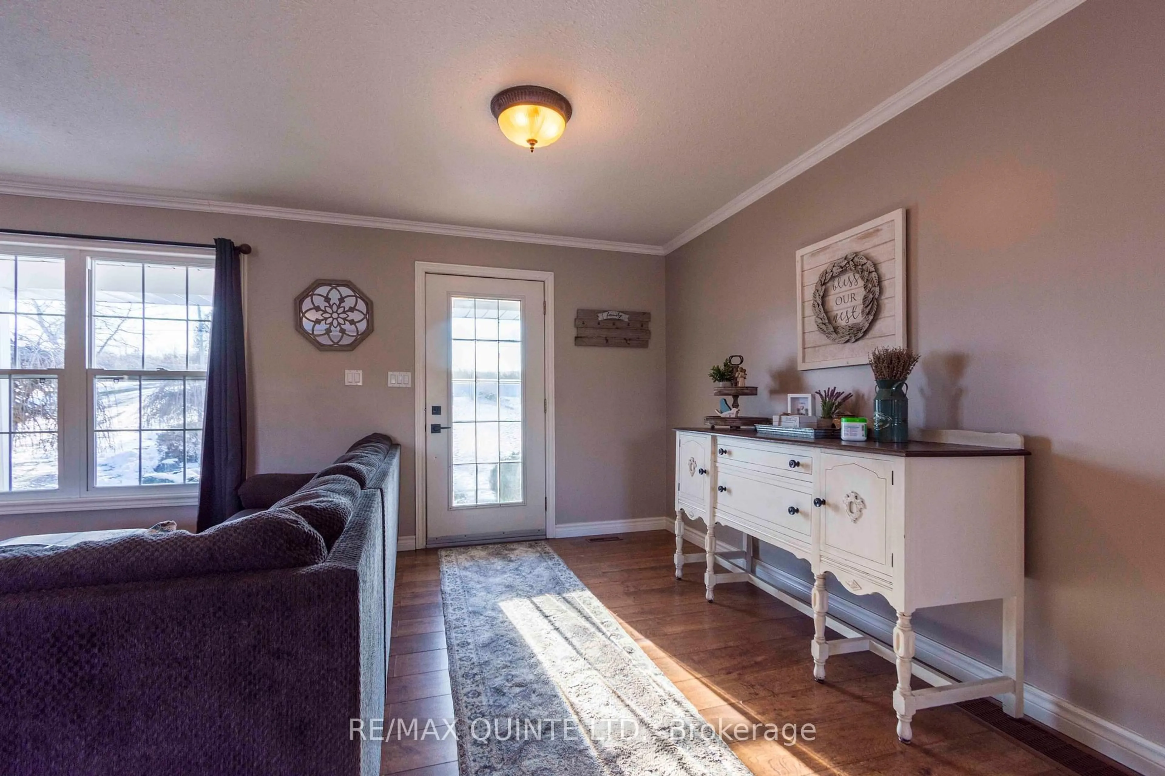 Living room with furniture, unknown for 847 Thrasher Rd, Belleville Ontario K0K 2V0