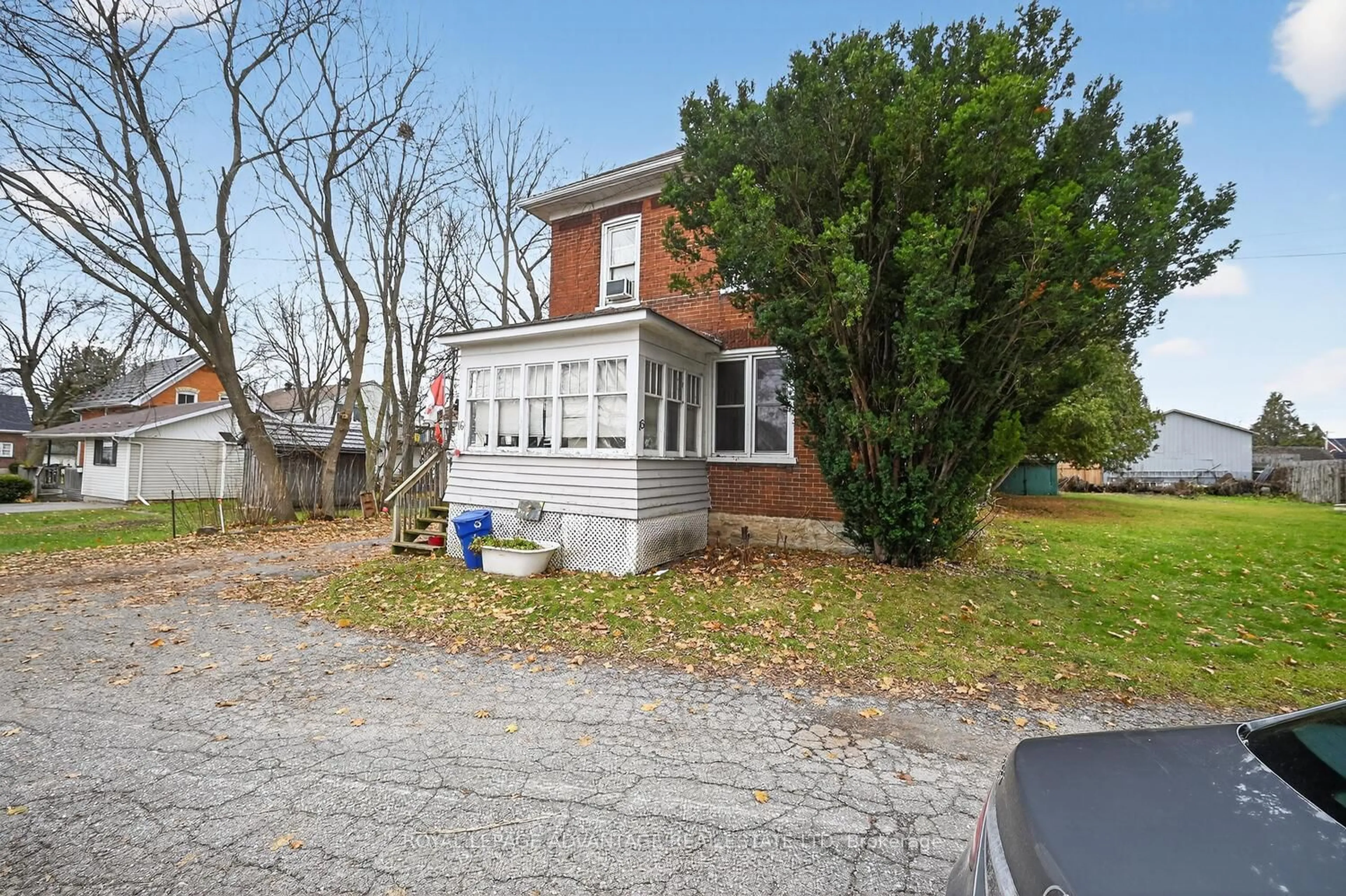 Home with brick exterior material, street for 16 Mary St, Smiths Falls Ontario K7A 3R8