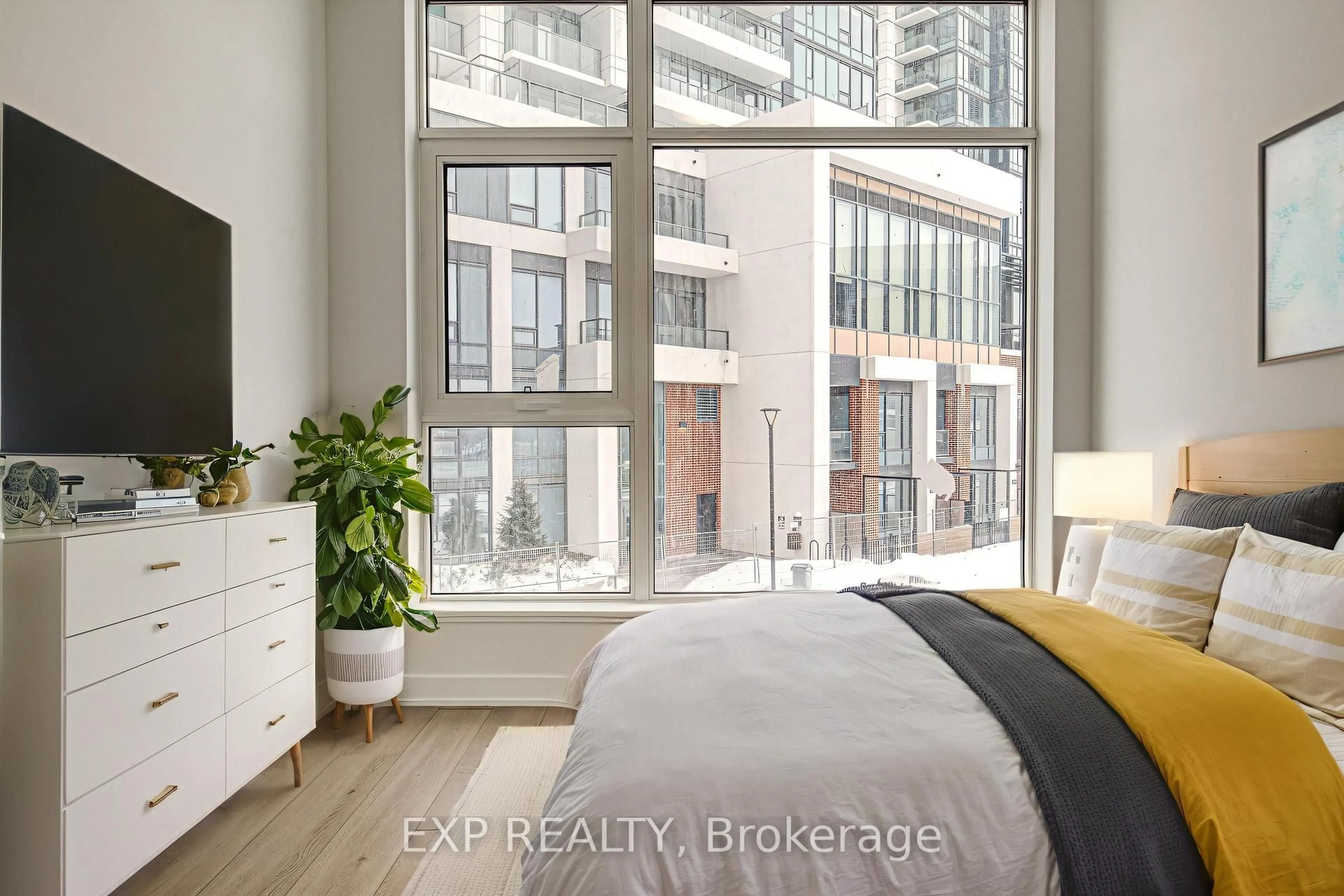 A pic of a room for 25 Wellington St #210, Kitchener Ontario N2G 0G5