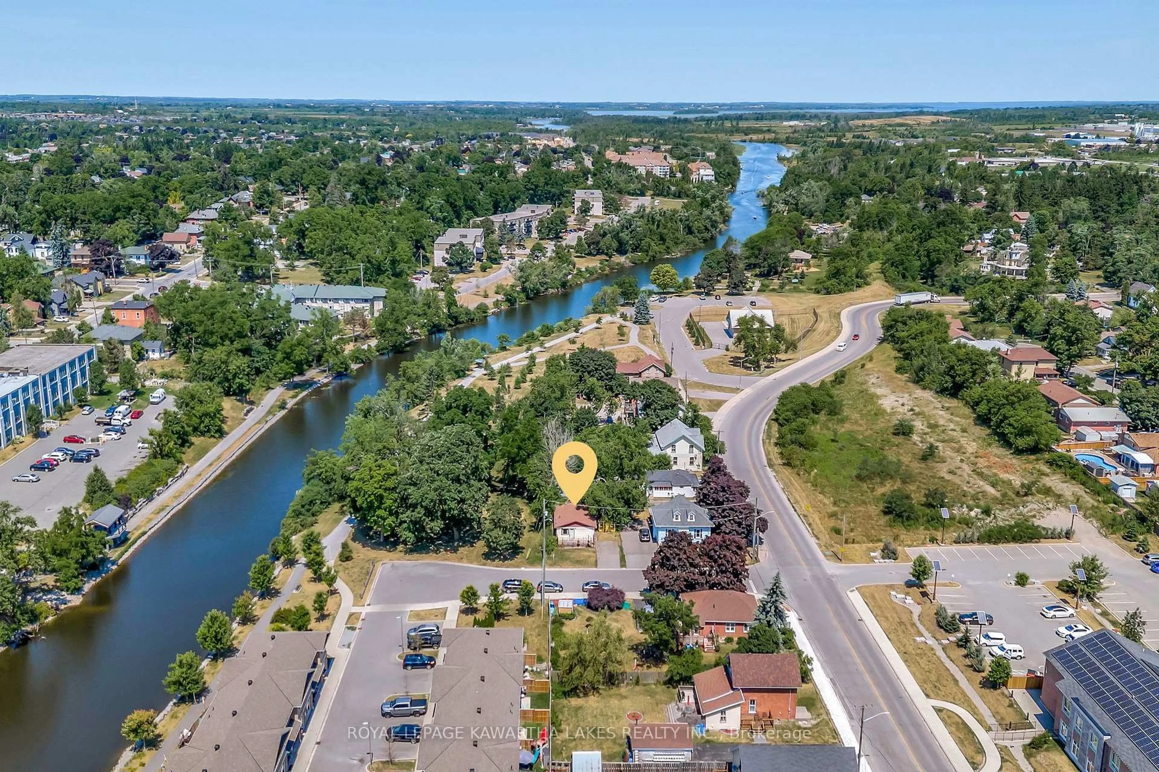 A pic from outside/outdoor area/front of a property/back of a property/a pic from drone, water/lake/river/ocean view for 4 Bond St, Kawartha Lakes Ontario K9V 3P3