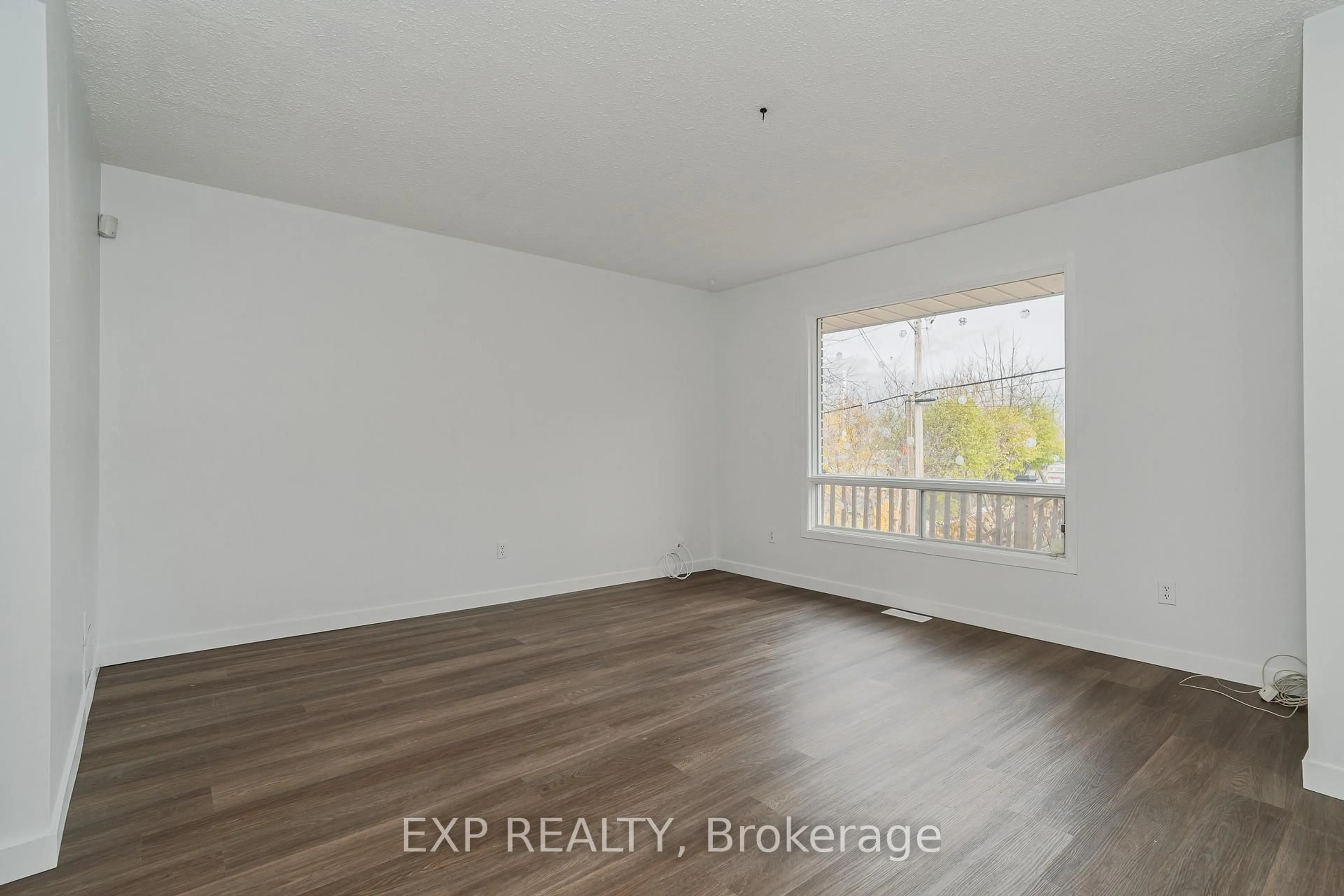 A pic of a room for 1364 St. Jean St, Orleans Ontario K1C 2E6