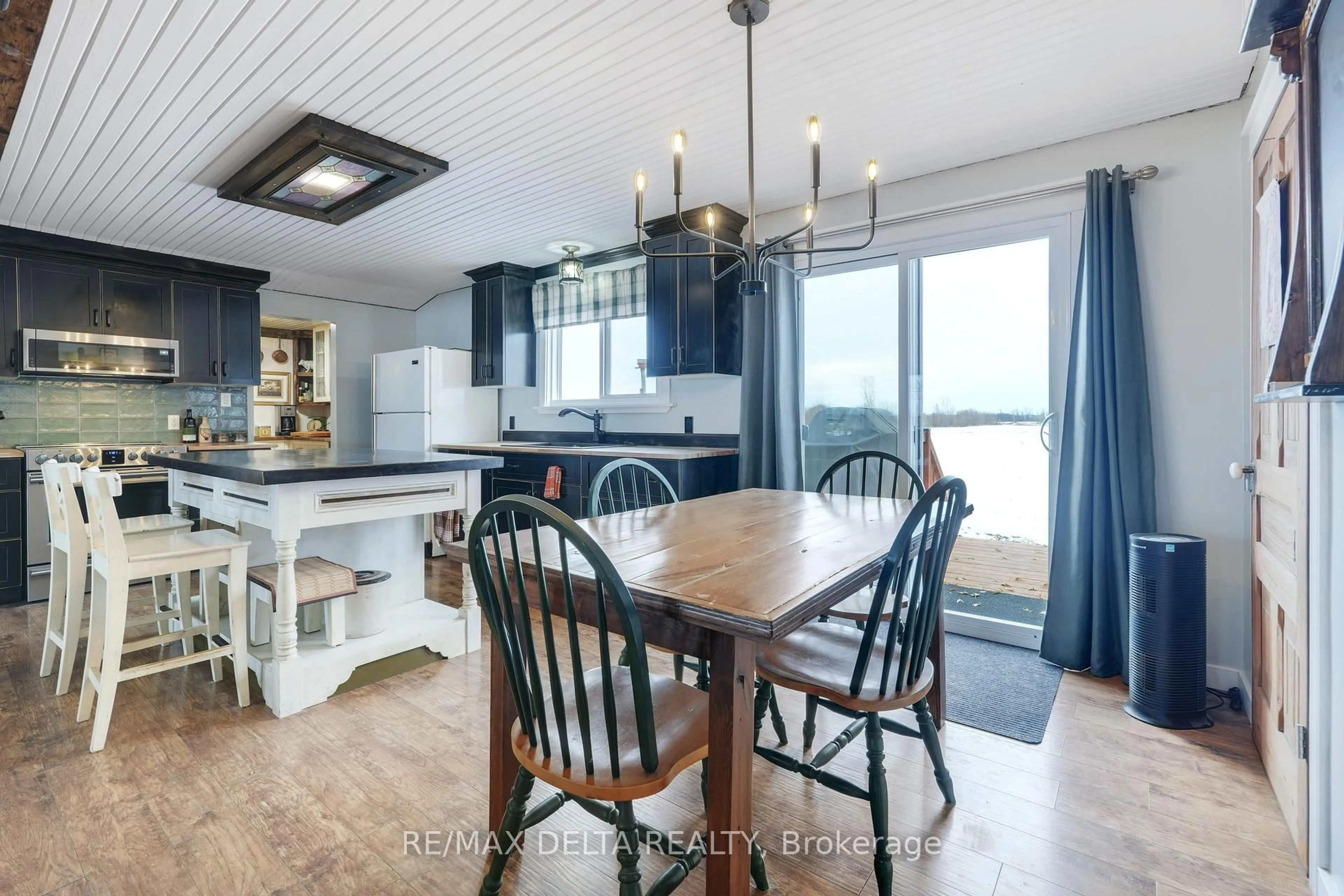 Open concept kitchen, wood/laminate floor for 611 & 613 St Isidore St, The Nation Ontario K0A 1M0