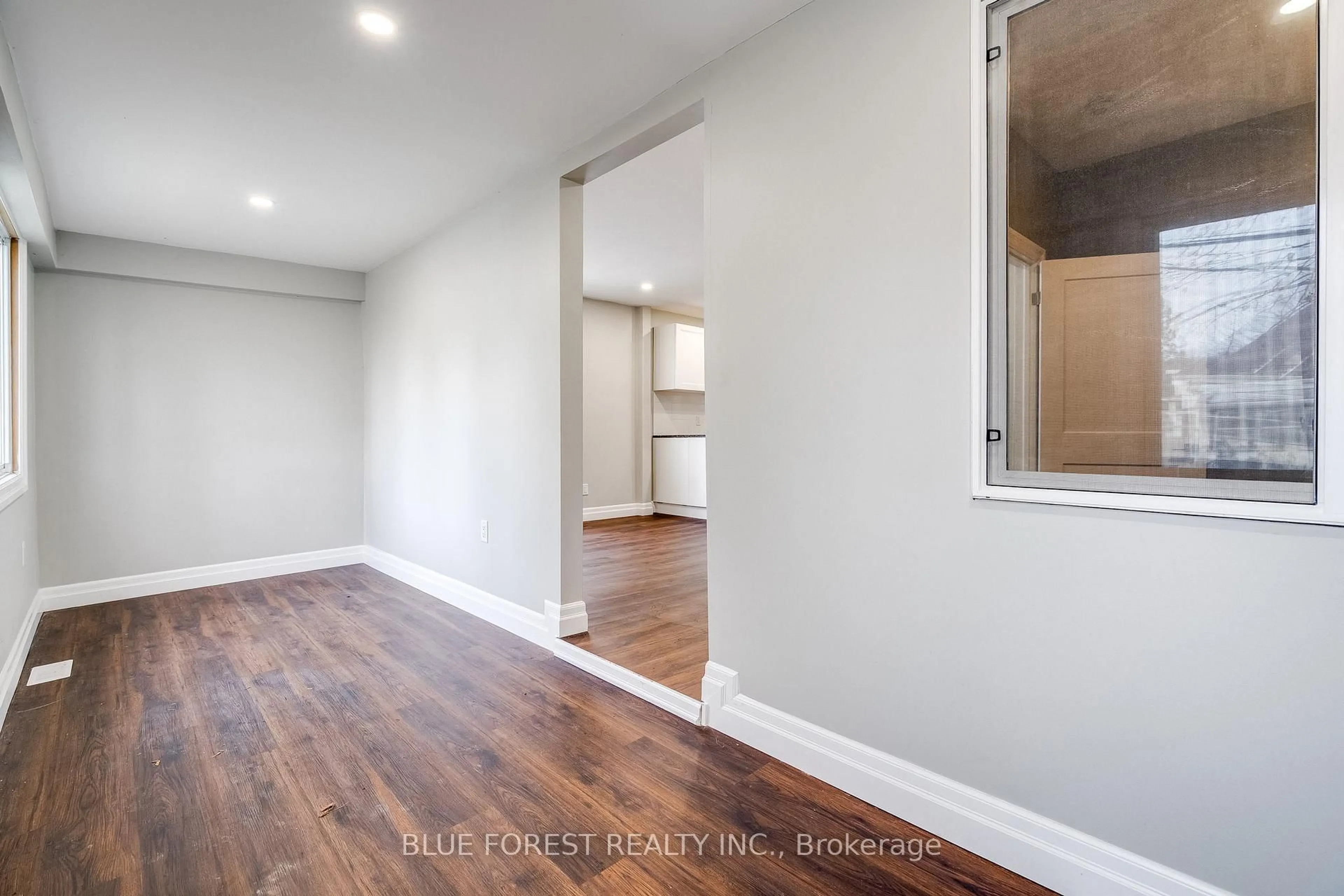 A pic of a room for 128 Gray St, Chatham-Kent Ontario N7M 1T2