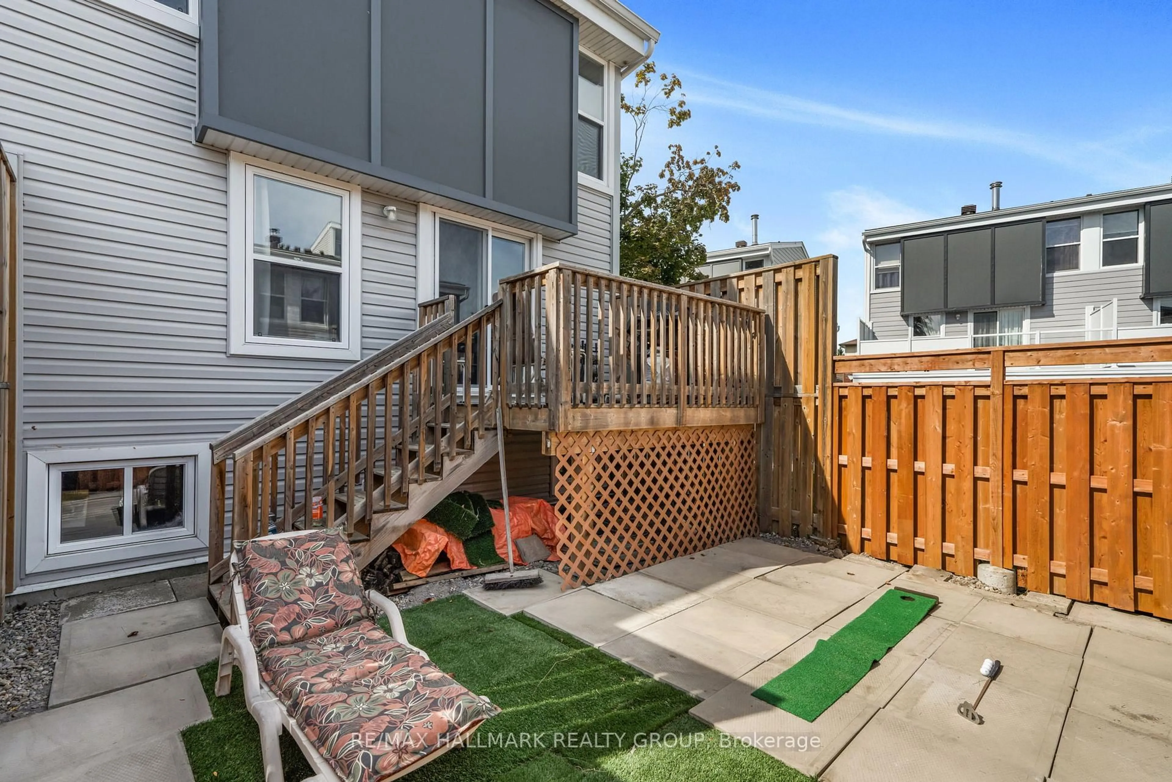 Patio, street for 3445 UPLANDS Dr #107, Ottawa Ontario K1V 9N5