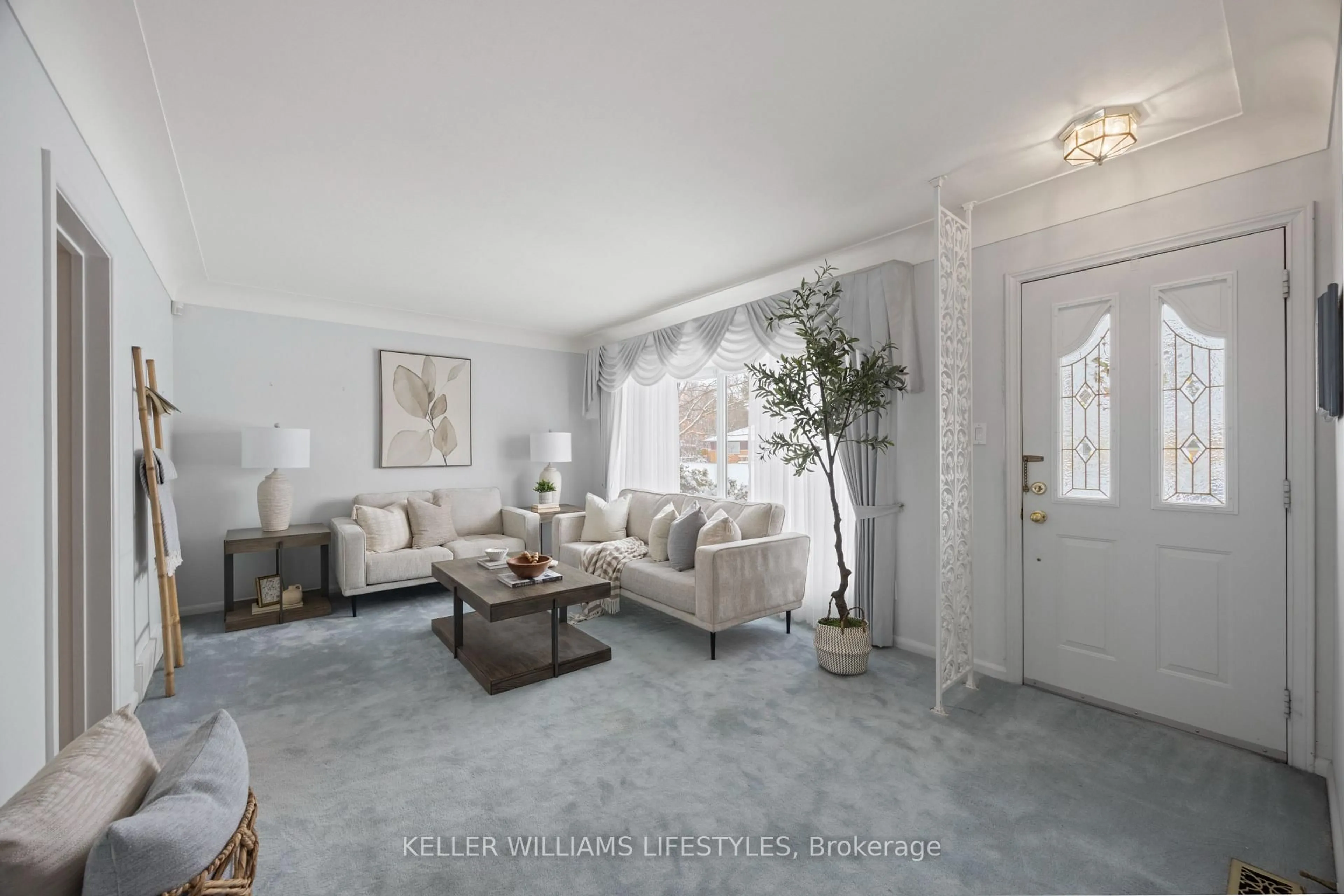 Living room with furniture, ceramic/tile floor for 153 Mark St, London East Ontario N5V 2G8