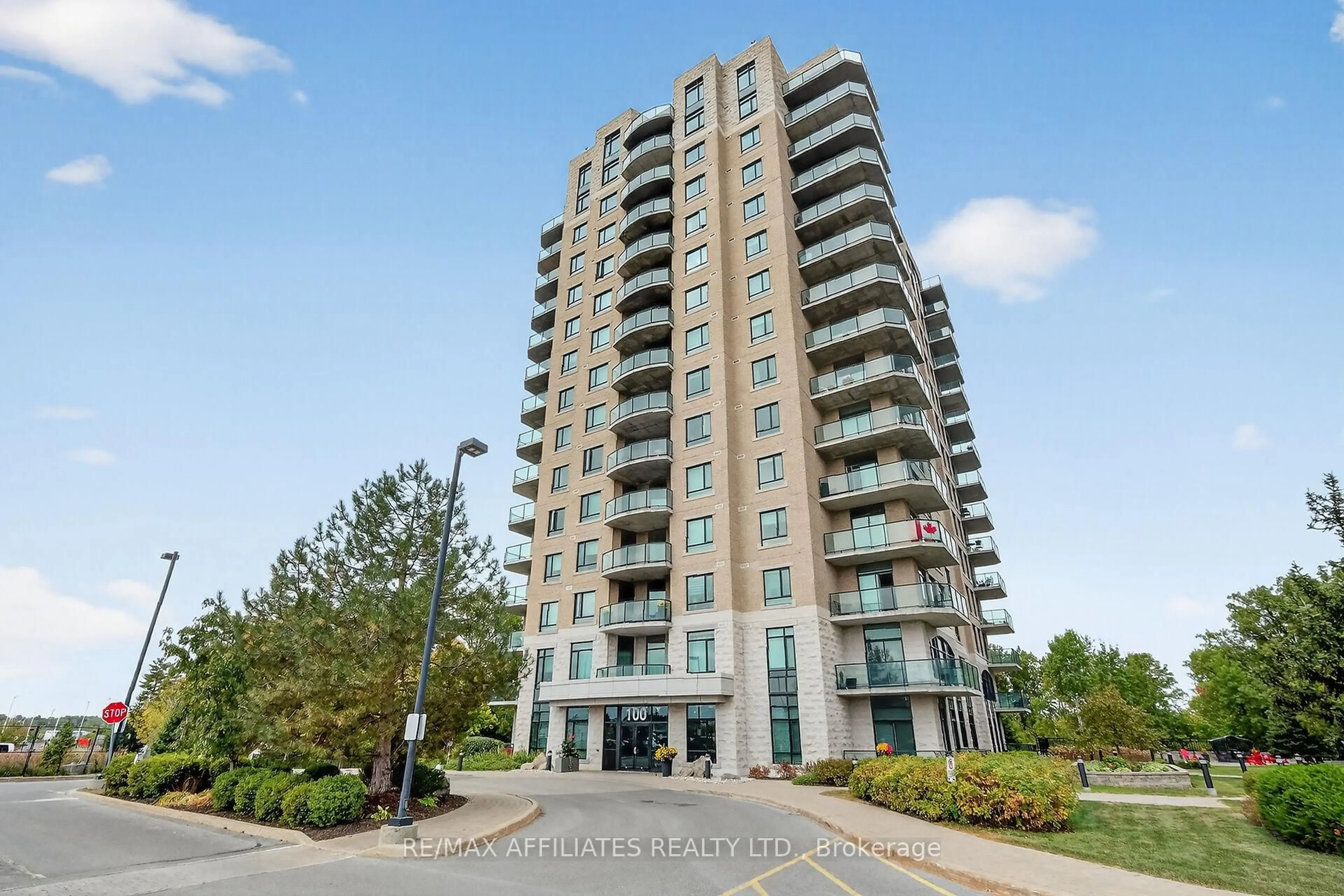 Unknown for 100 Inlet Private #905, Ottawa Ontario K4A 0S8