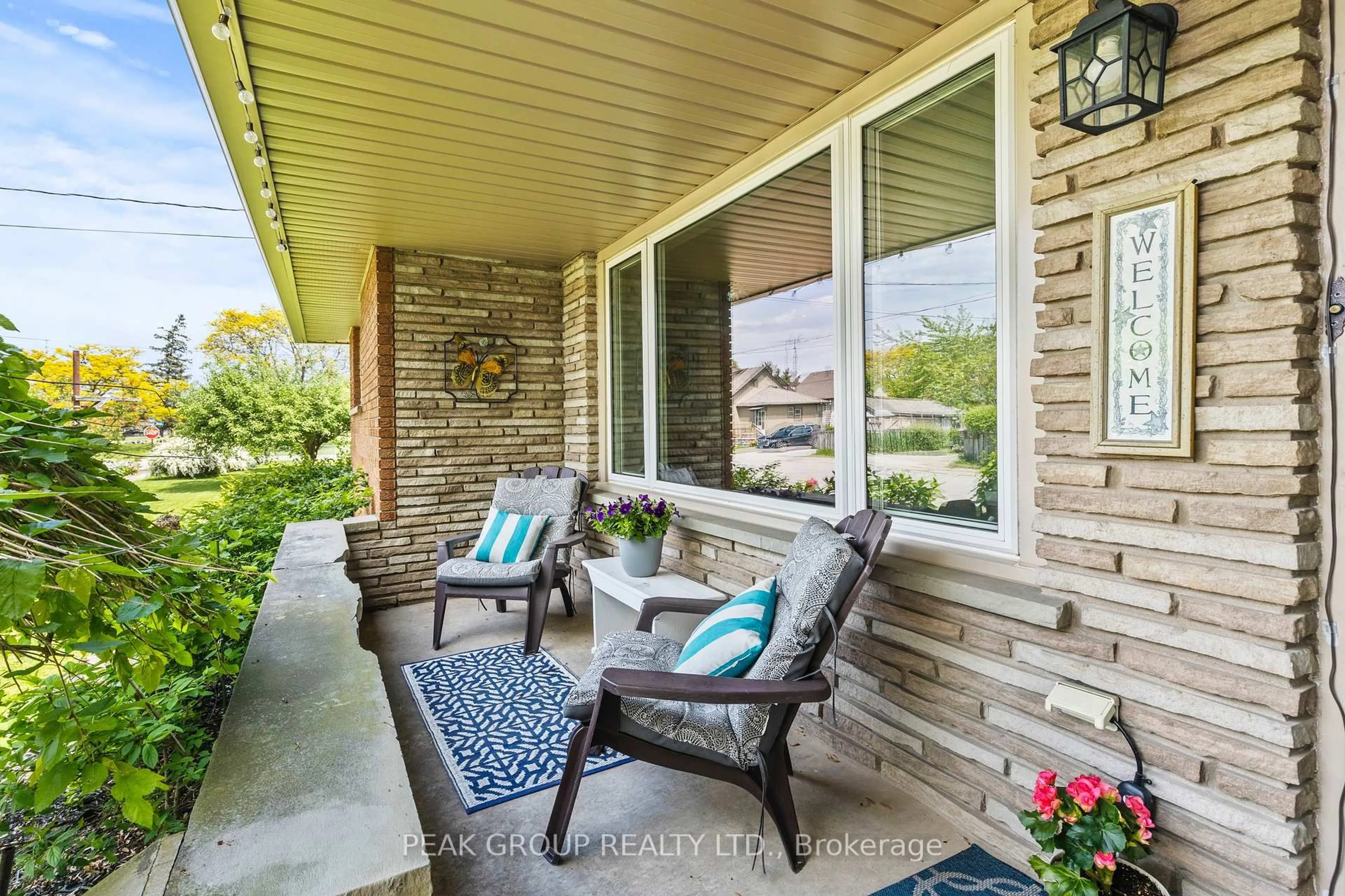 Patio, unknown for 47 David St, Welland Ontario L3B 2B4