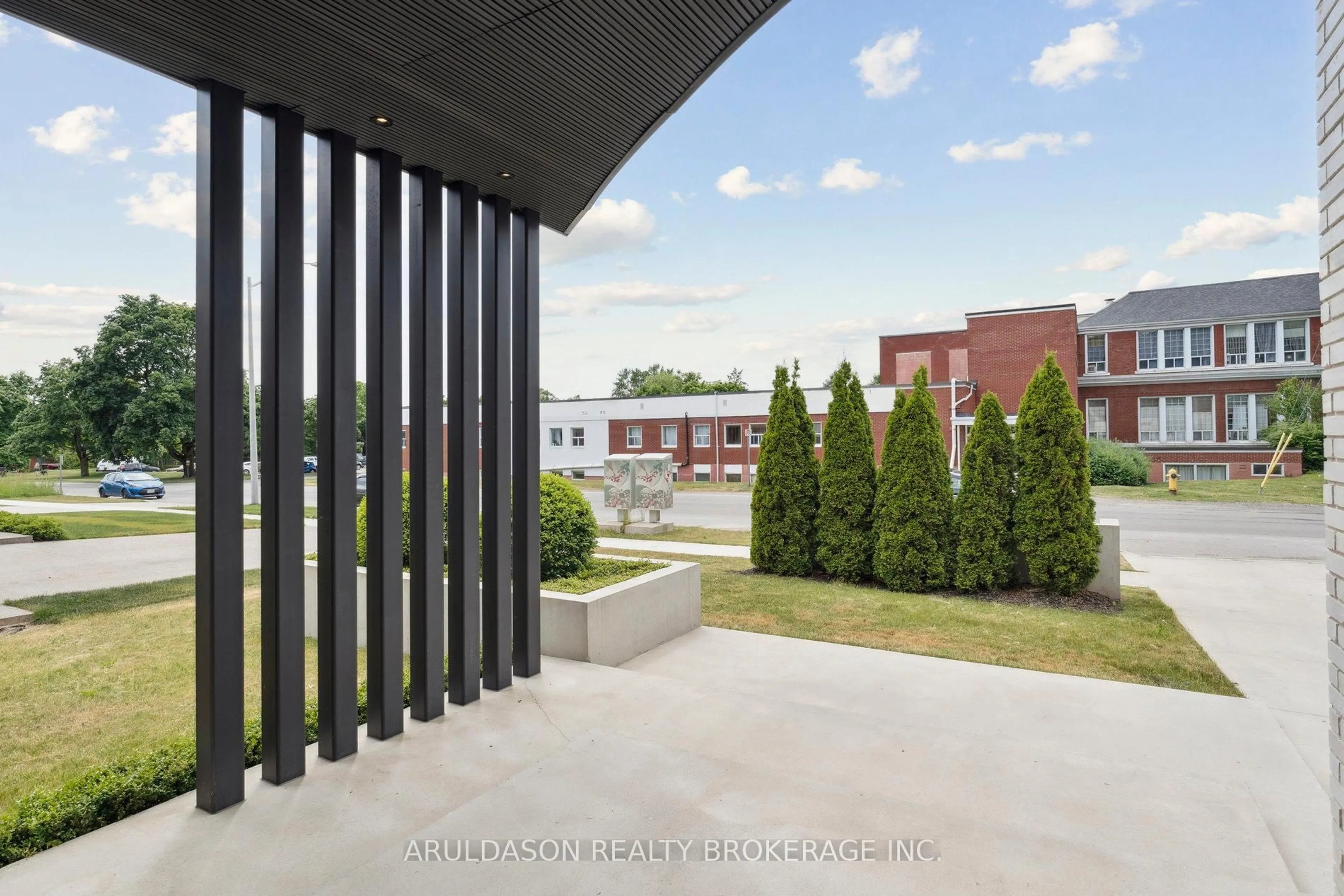 Unknown for 1135 Balfour St, Pelham Ontario L0S 1C0