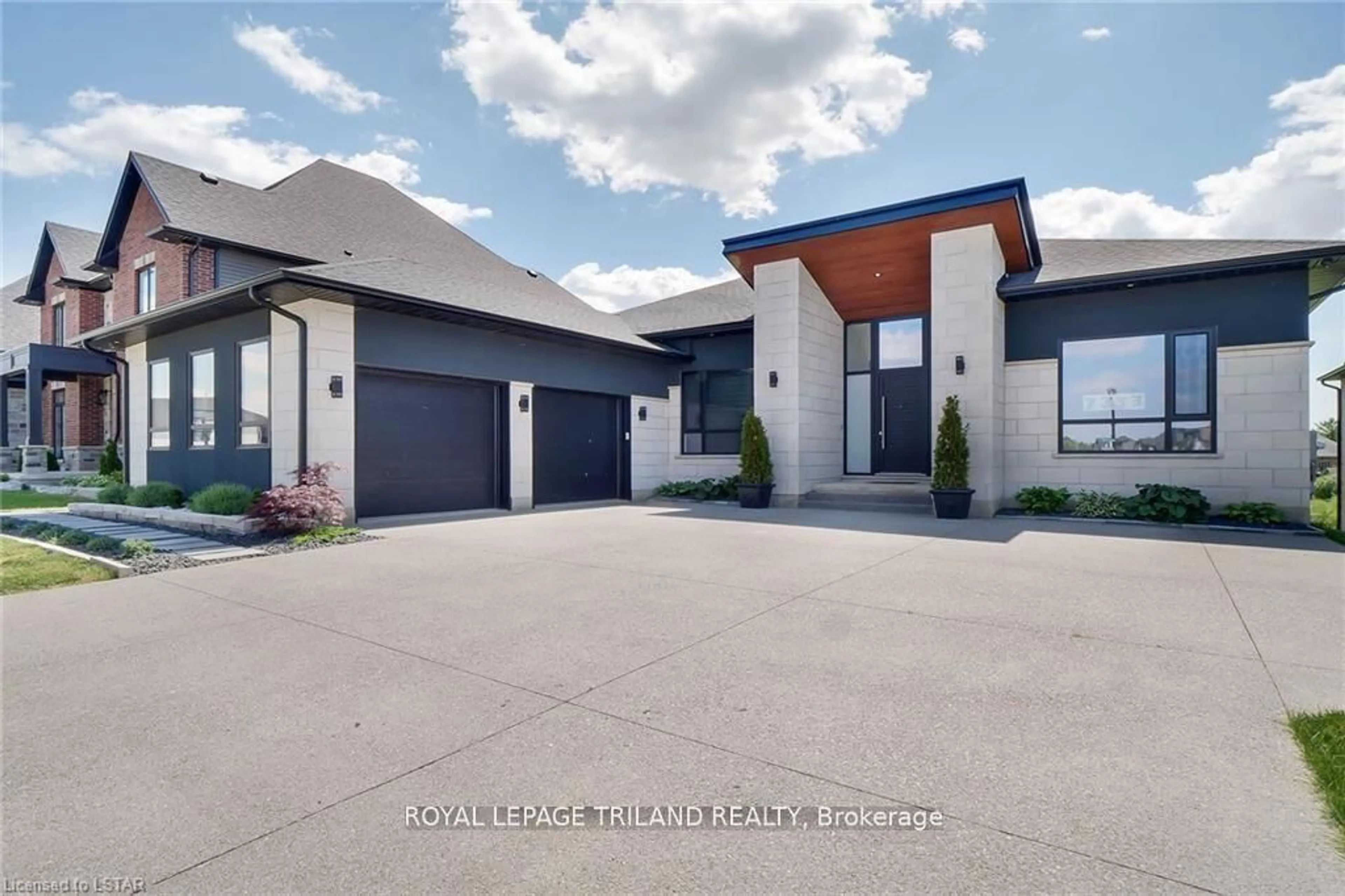 Unknown for 7353 SILVER CREEK Circ, London South Ontario N6P 1H6