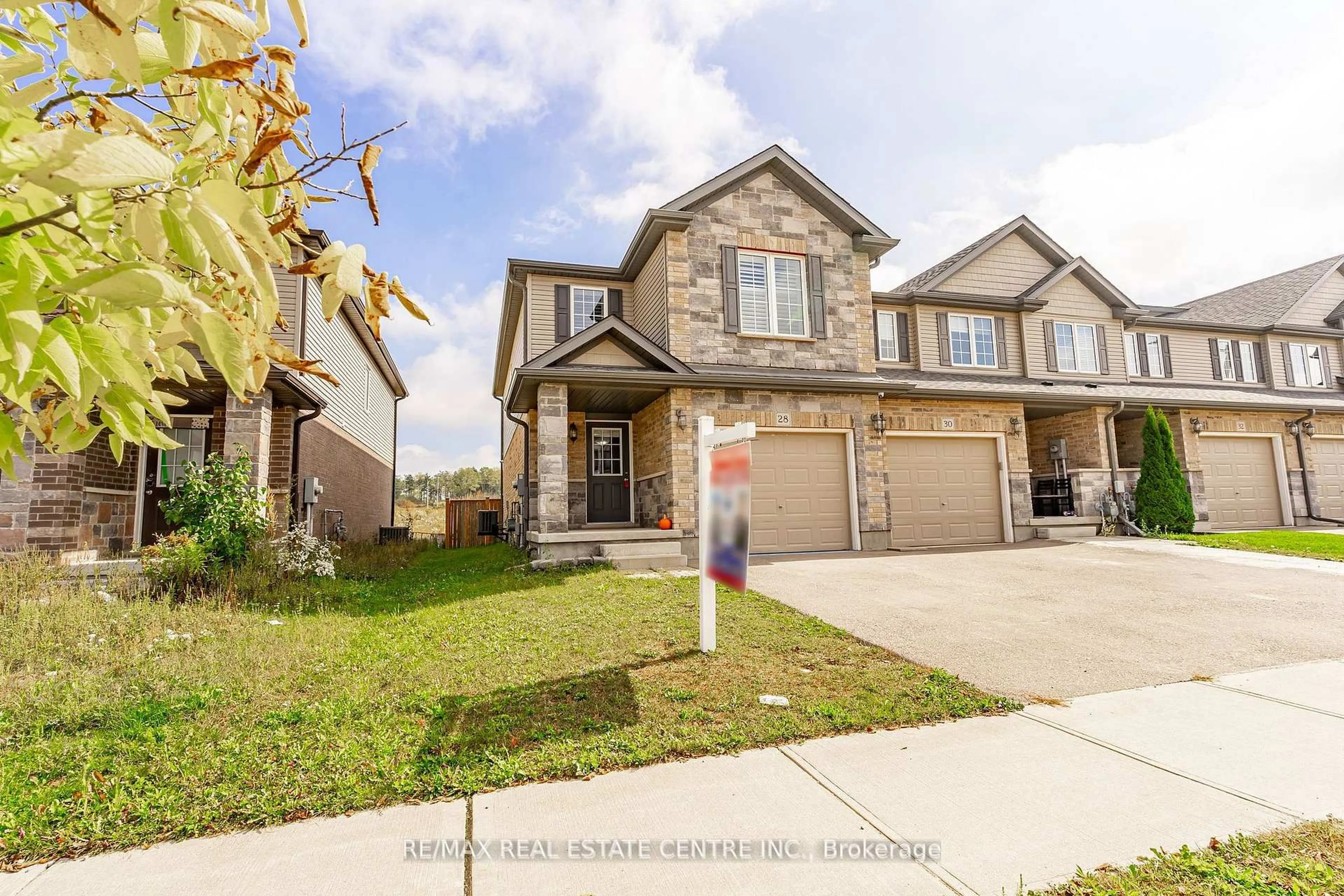 Home with brick exterior material, street for 28 Newstead Rd, Brant Ontario N3L 0G3