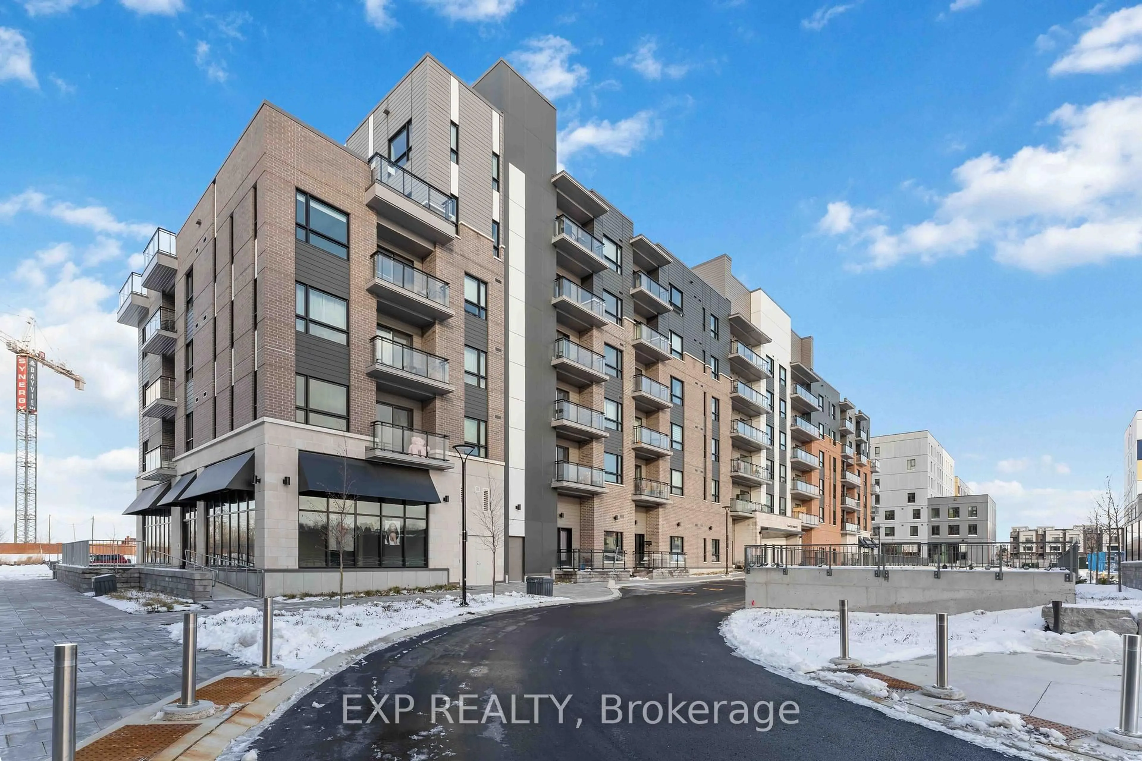 A pic from outside/outdoor area/front of a property/back of a property/a pic from drone, unknown for 1350 Hemlock Rd #505, Ottawa Ontario K1K 5C2