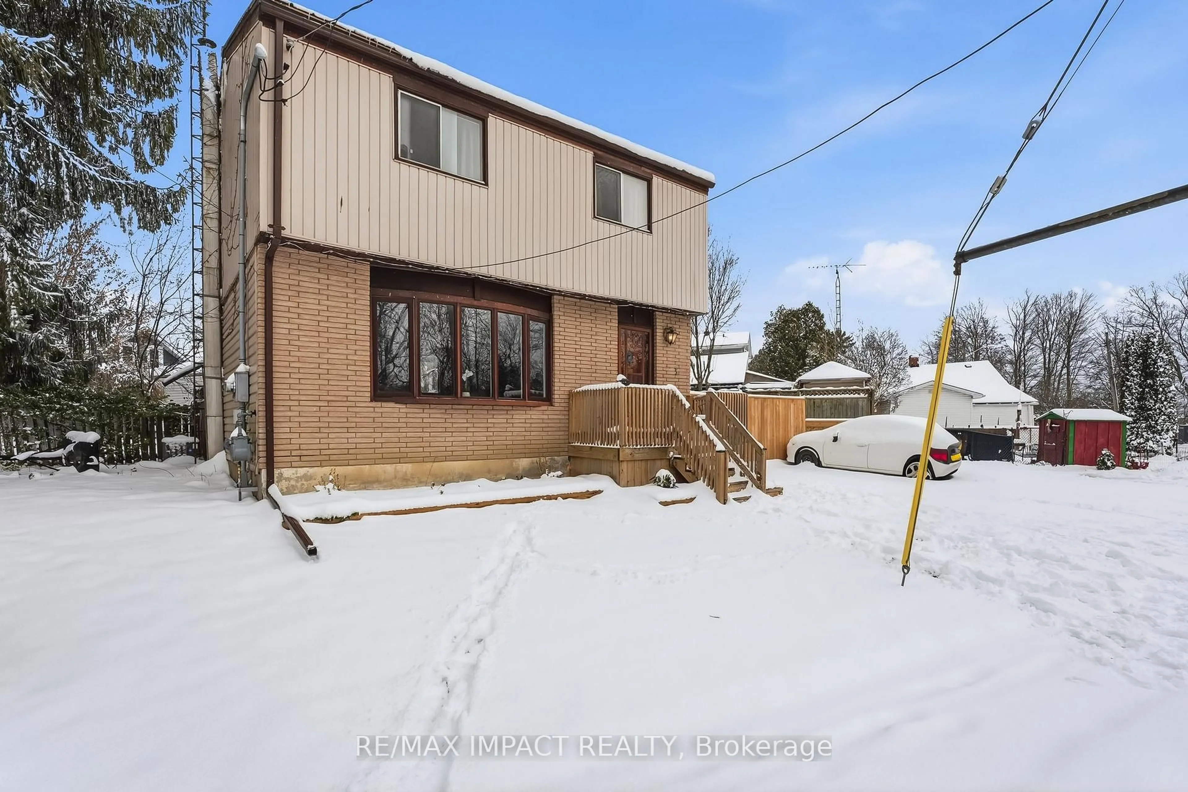 Unknown for 5 Martha St, Port Hope Ontario L1A 2Y3