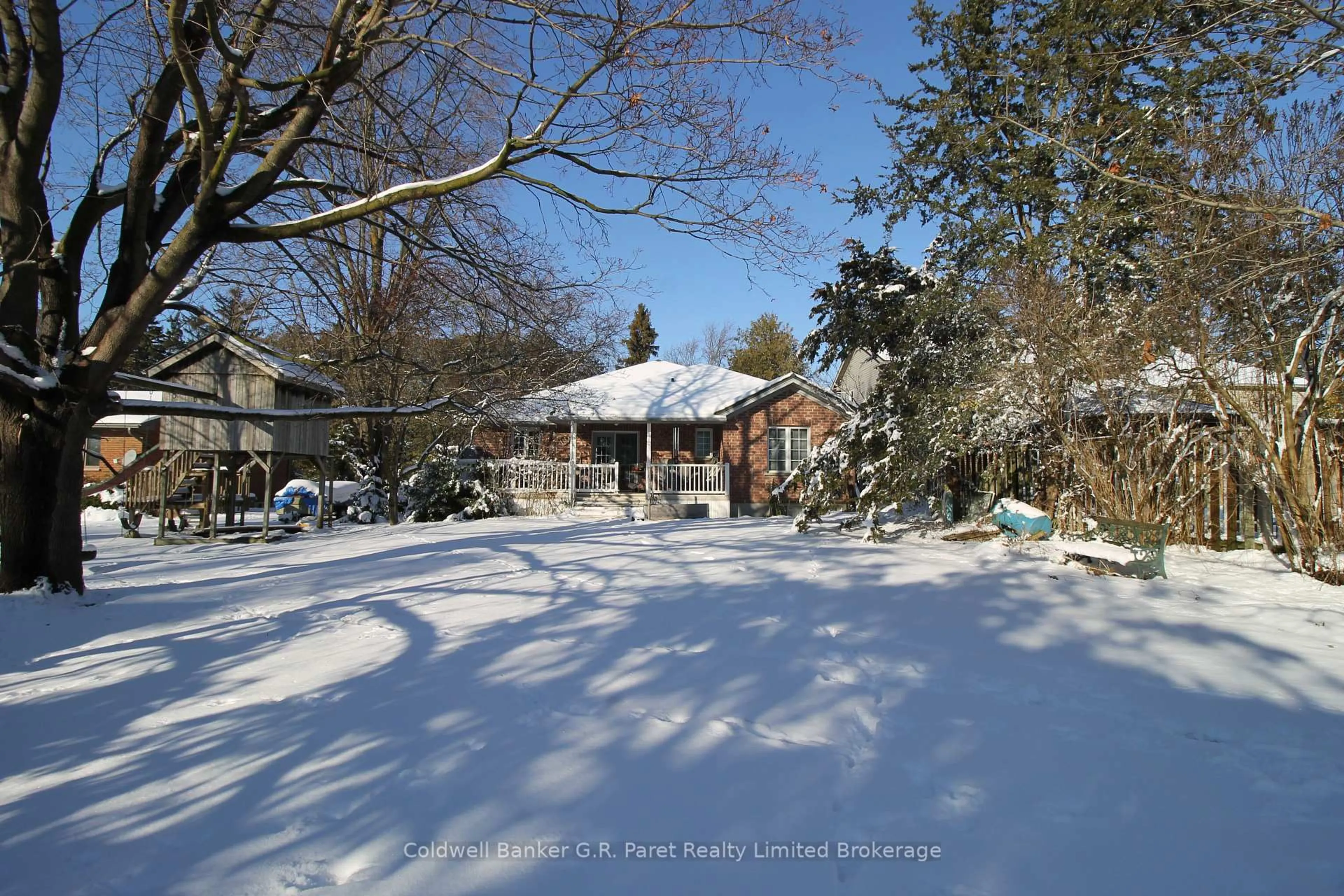 Patio, street for 105 Duchess Ave, Lucan Biddulph Ontario N0M 2J0