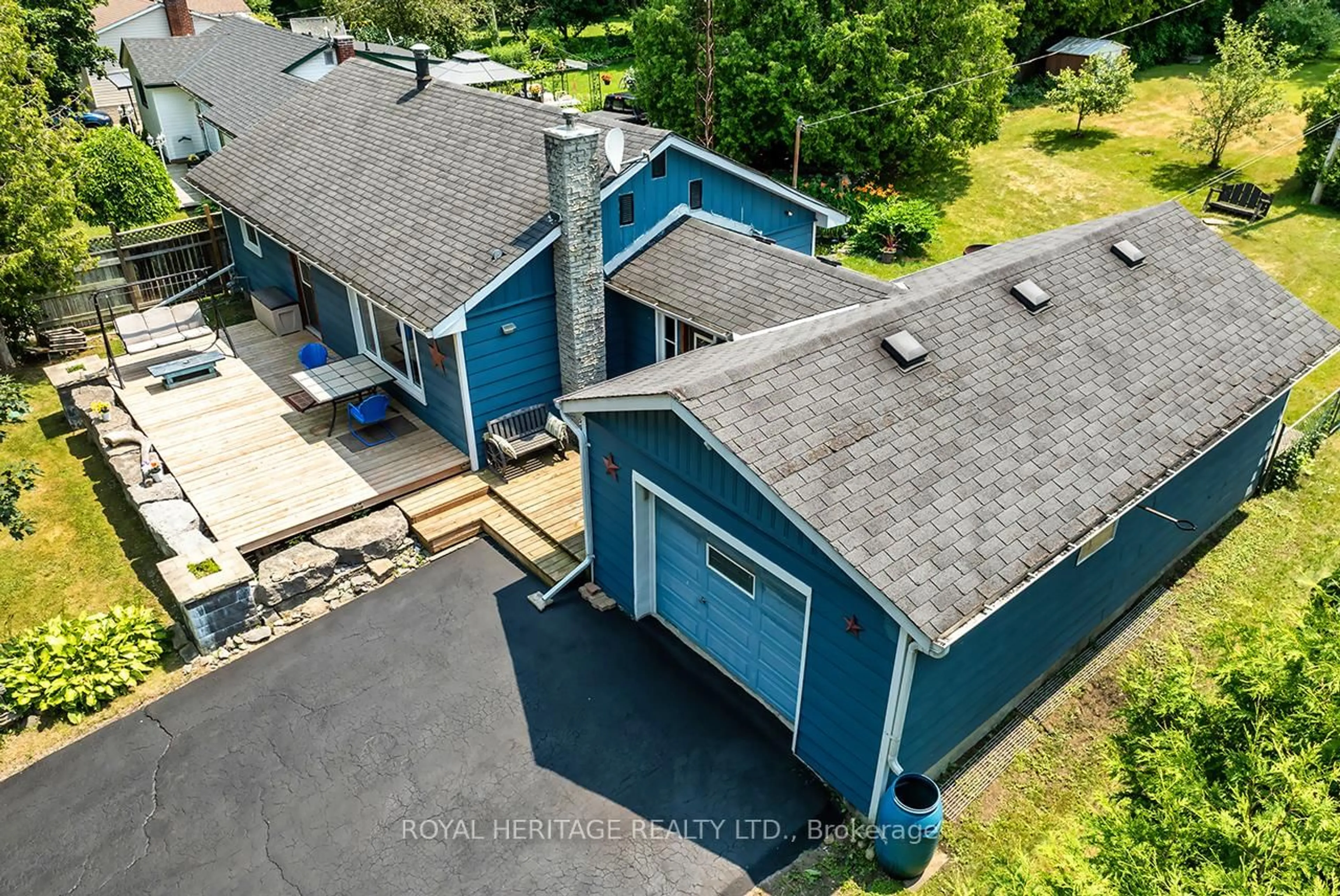 A pic from outside/outdoor area/front of a property/back of a property/a pic from drone, unknown for 5291 County 45 Rd, Hamilton Township Ontario K0K 1C0
