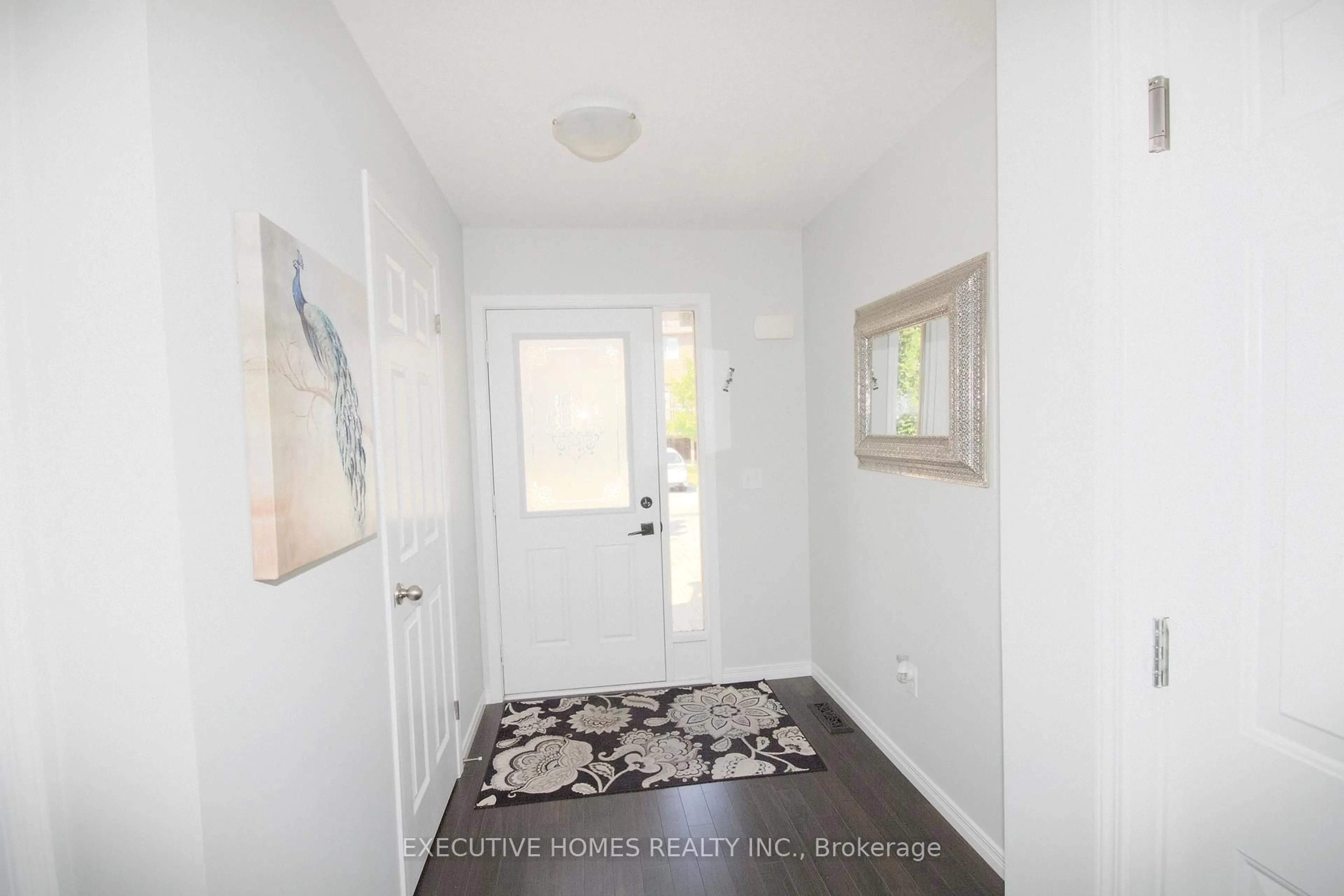 Indoor entryway for 2635 Bateman Tr #129, London South Ontario N6L 0B1